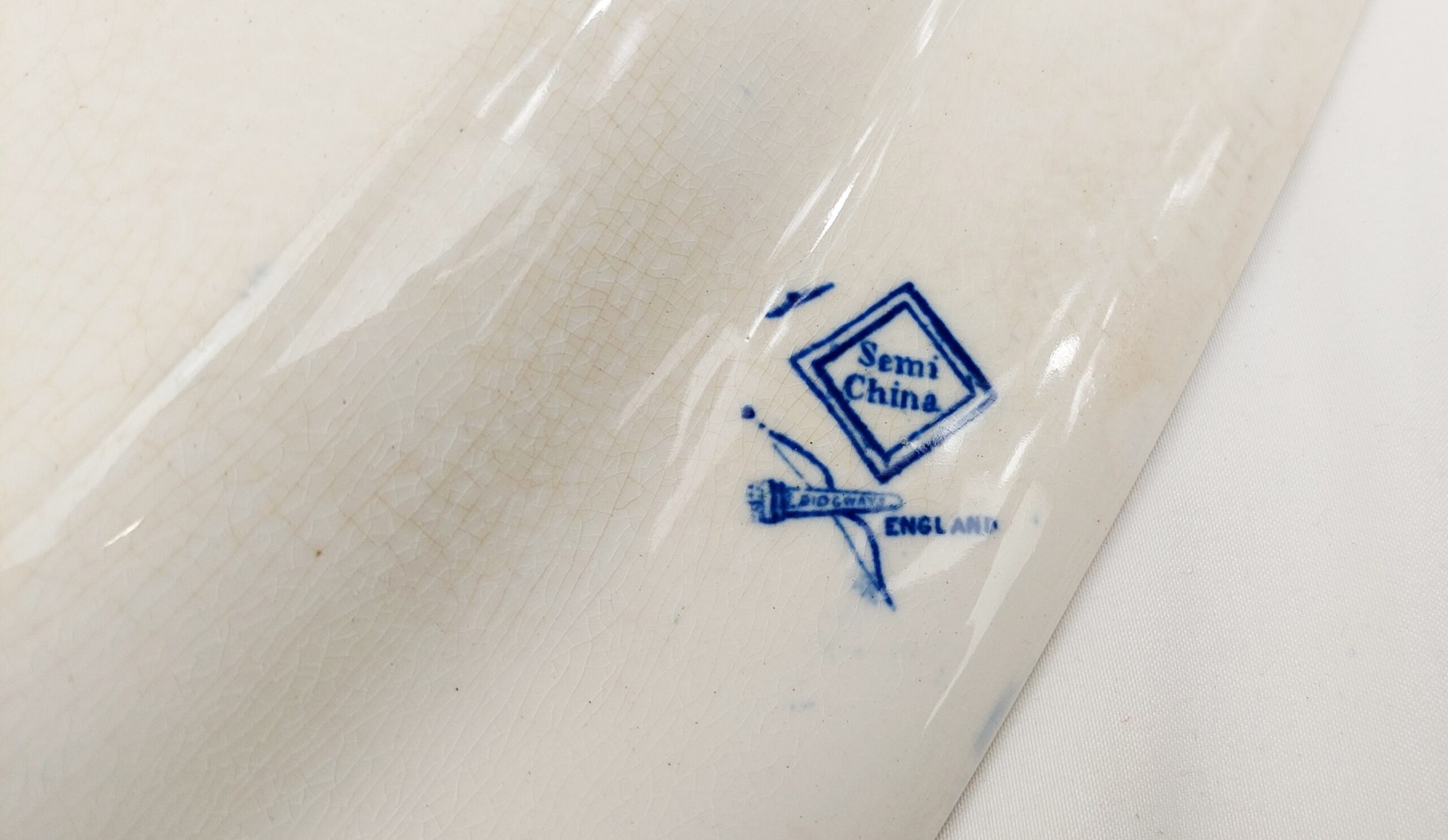1890s Ridgeway Semi-Porcelain Willow Pattern Meat Dish - Image 8