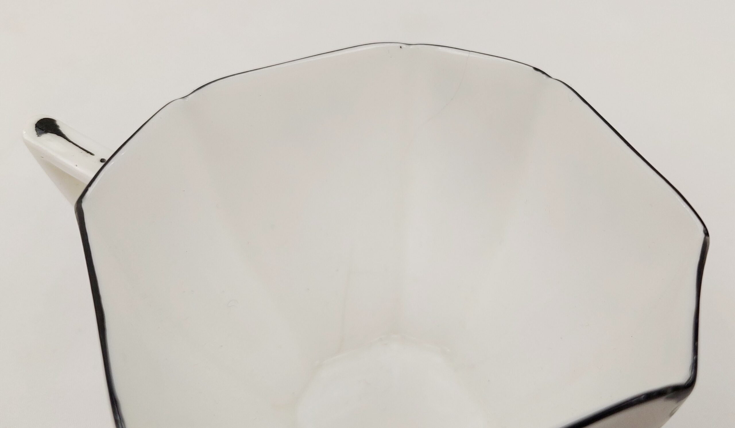 1930's Shelley Queen Anne Pattern Cup And Saucer - Image 3