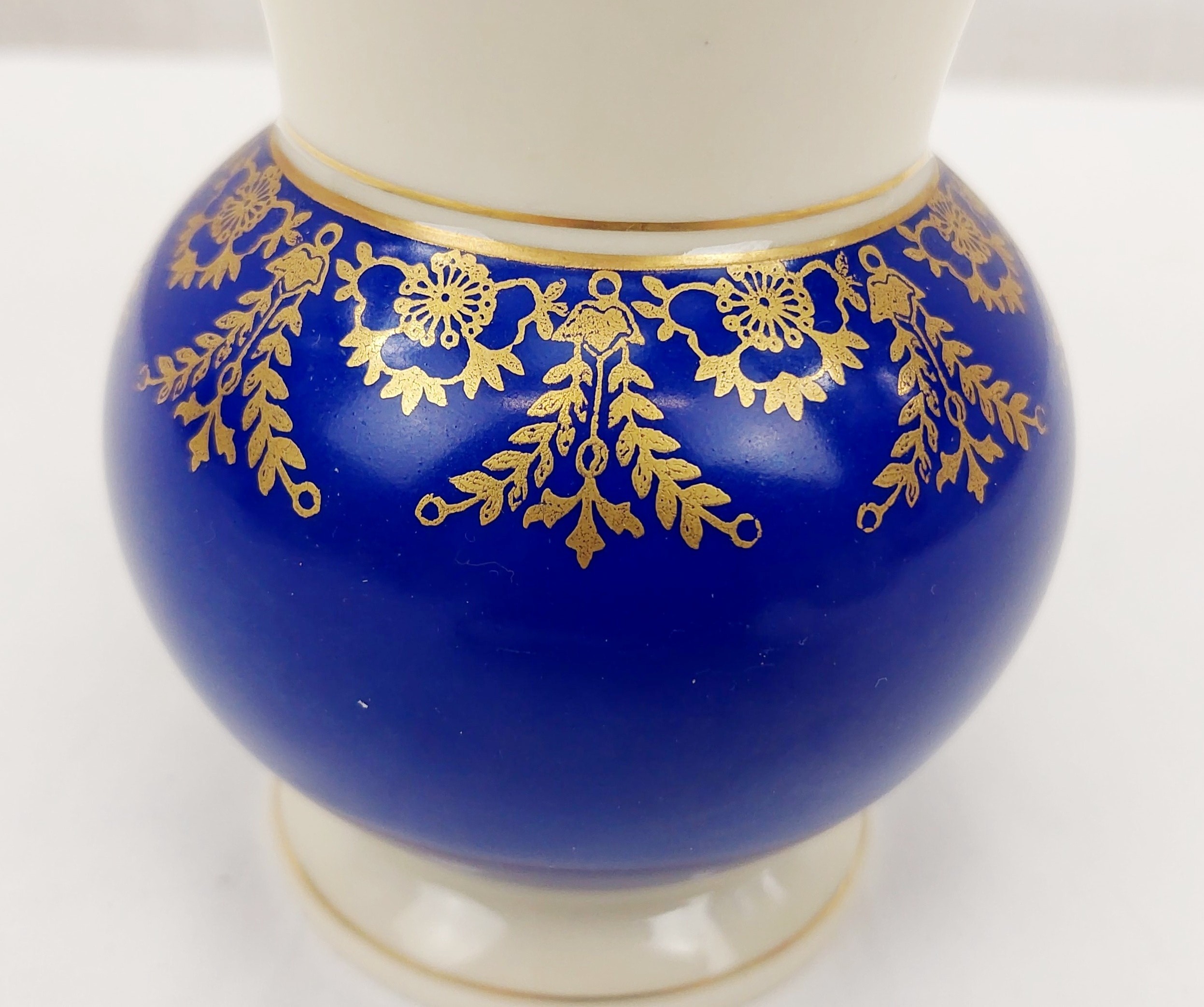 1950's Edelstein Porcelain Vase - Image 4
