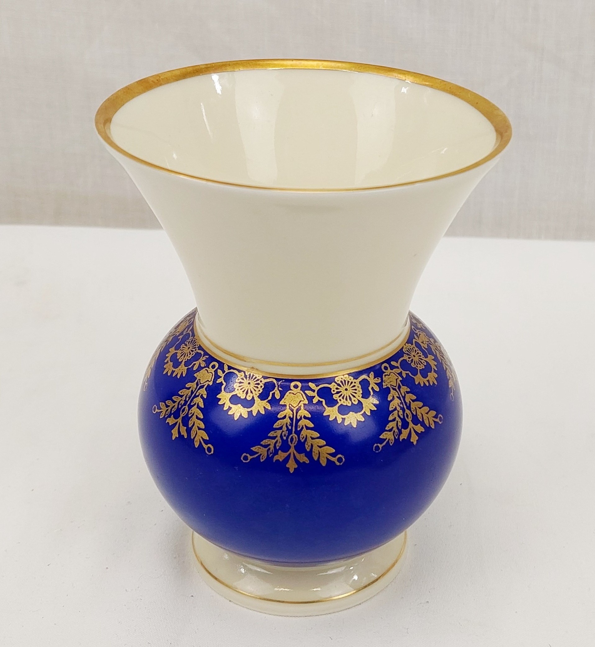 1950's Edelstein Porcelain Vase - Image 2