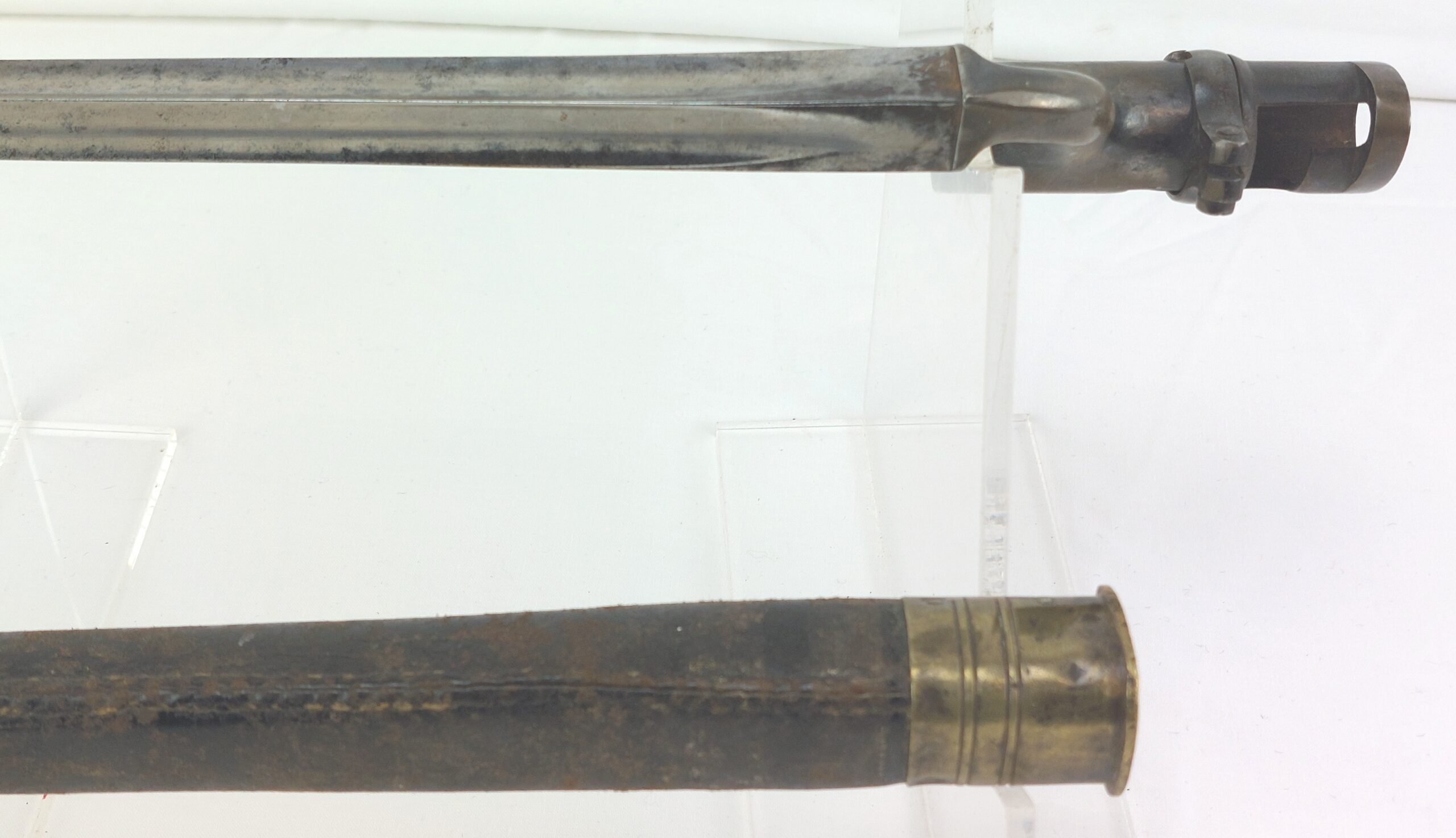 Confederate numbered P1853 Martini Socket Bayonet by Richard & William Aston of Birmingham with leather scabbard - Image 6