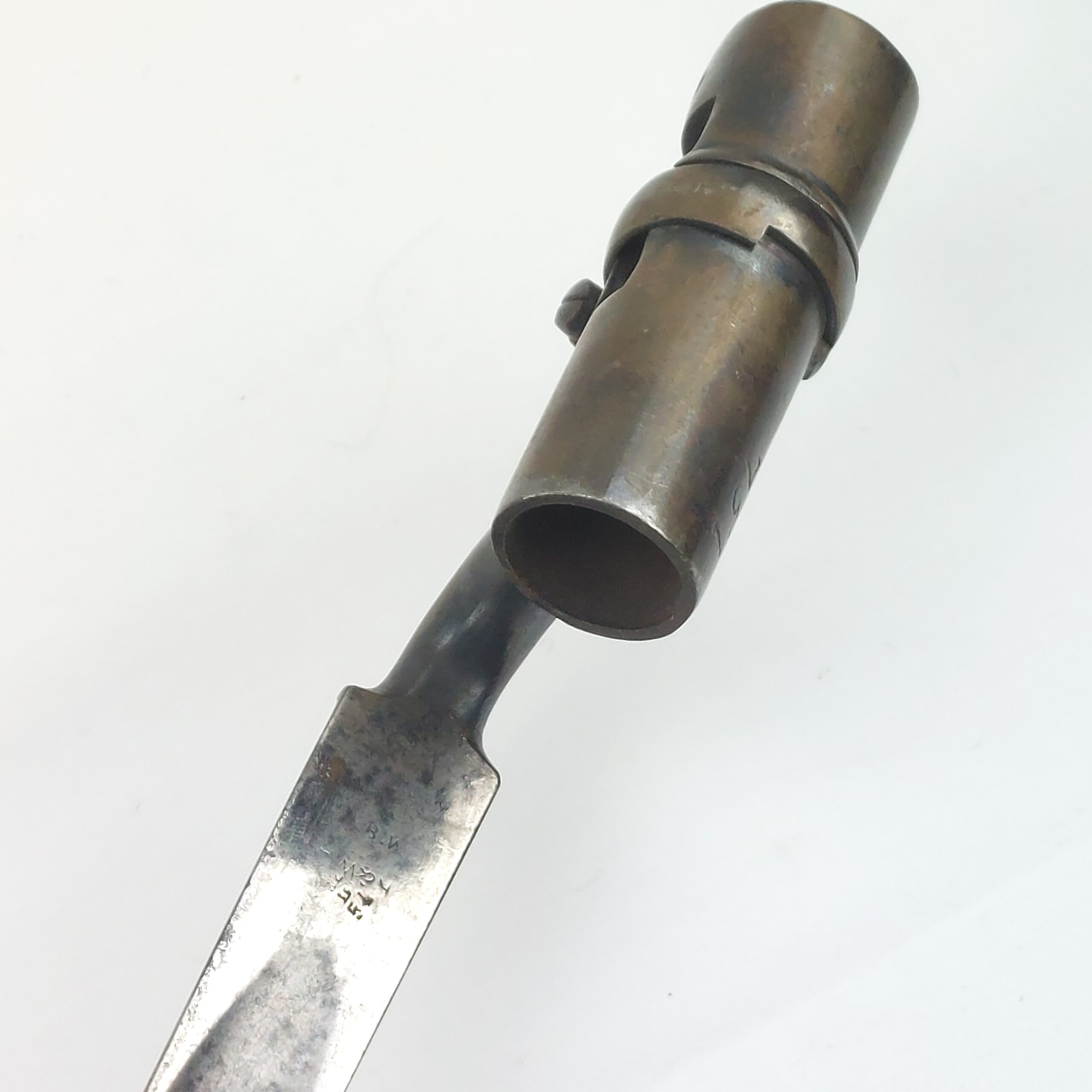 Confederate numbered P1853 Martini Socket Bayonet by Richard & William Aston of Birmingham with leather scabbard - Image 12
