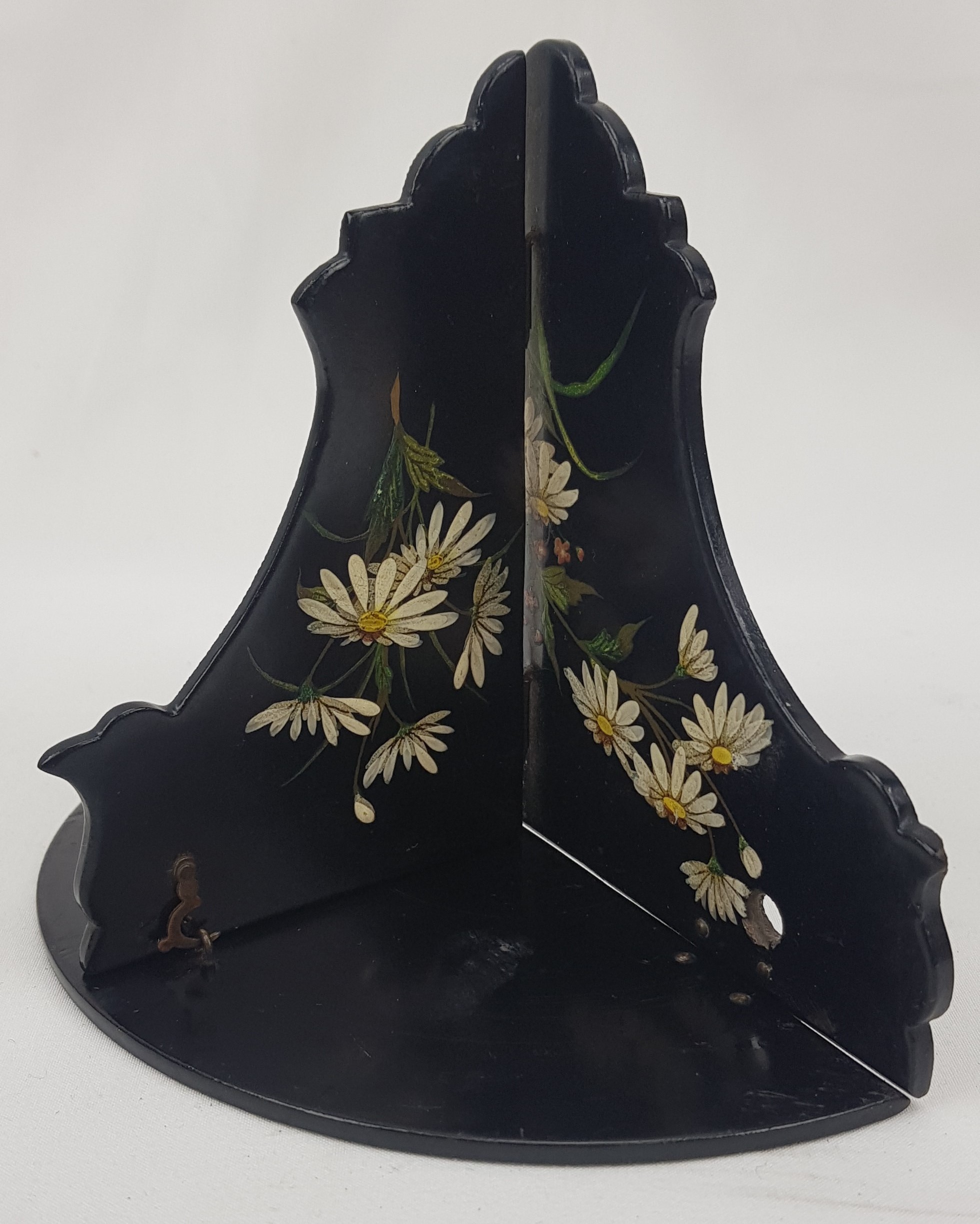 Circa 1900 Japanese Collapsible Wall Shelf - Image 5