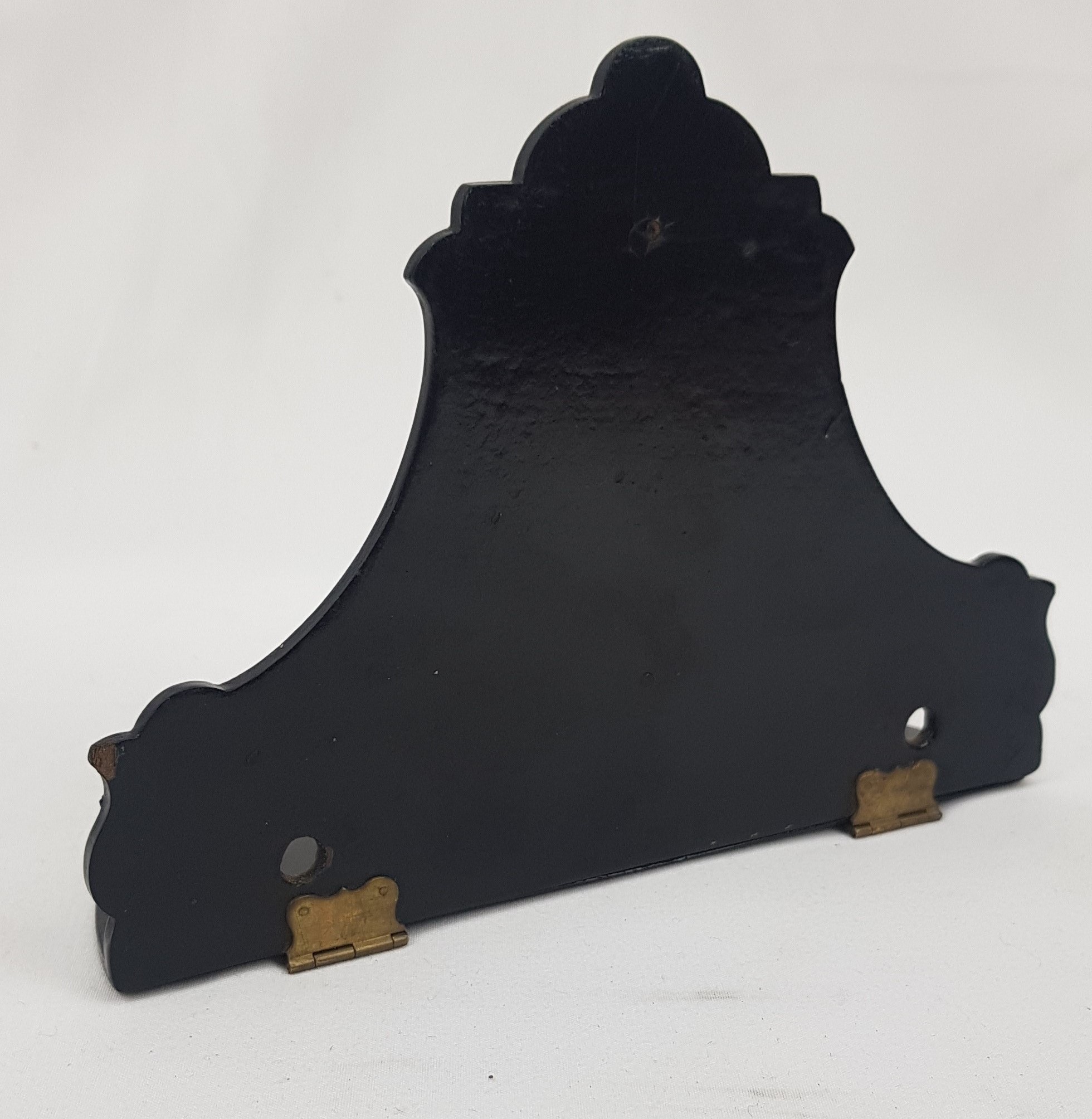 Circa 1900 Japanese Collapsible Wall Shelf - Image 4