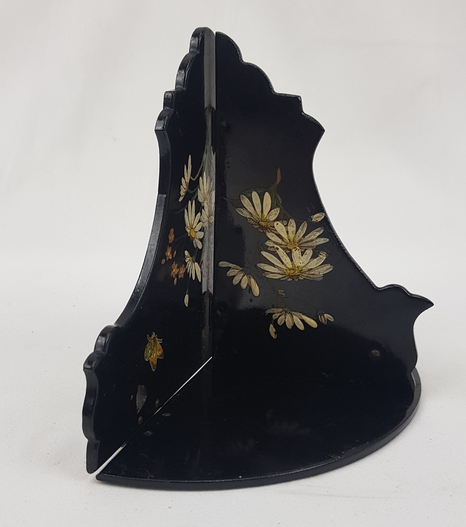 Circa 1900 Japanese Collapsible Wall Shelf - Image 3