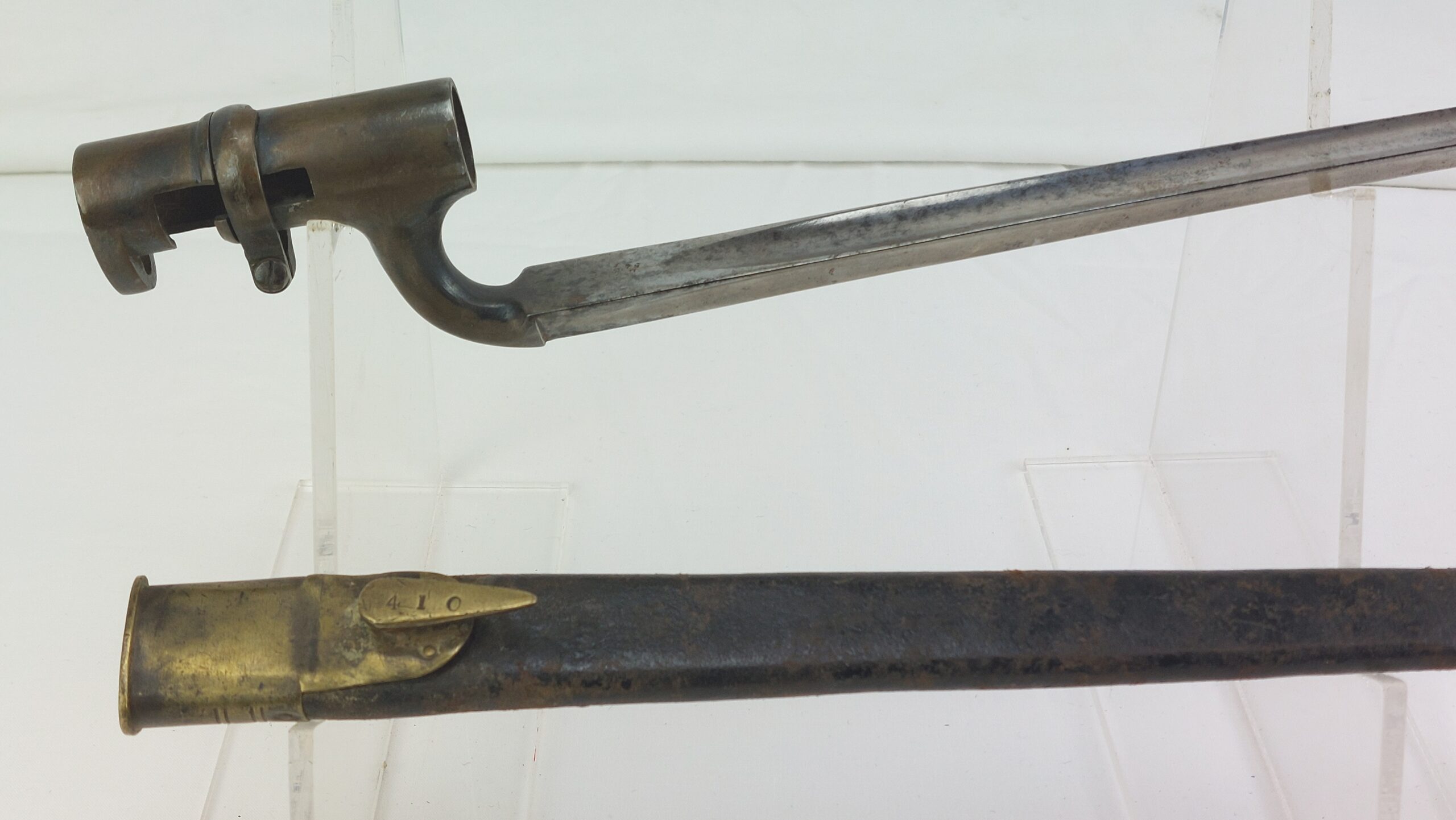 Confederate numbered P1853 Martini Socket Bayonet by Richard & William Aston of Birmingham with leather scabbard - Image 2