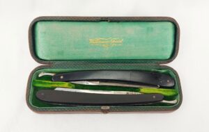 Early 20th Century Wilkinsons Special Cased Razor Set