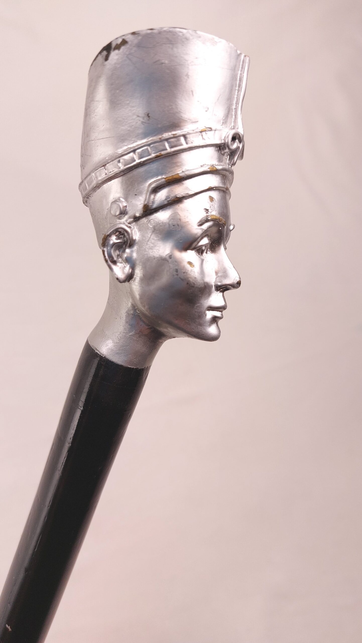 Elegant Hatted Lady topped Black Walking Stick - Image 3