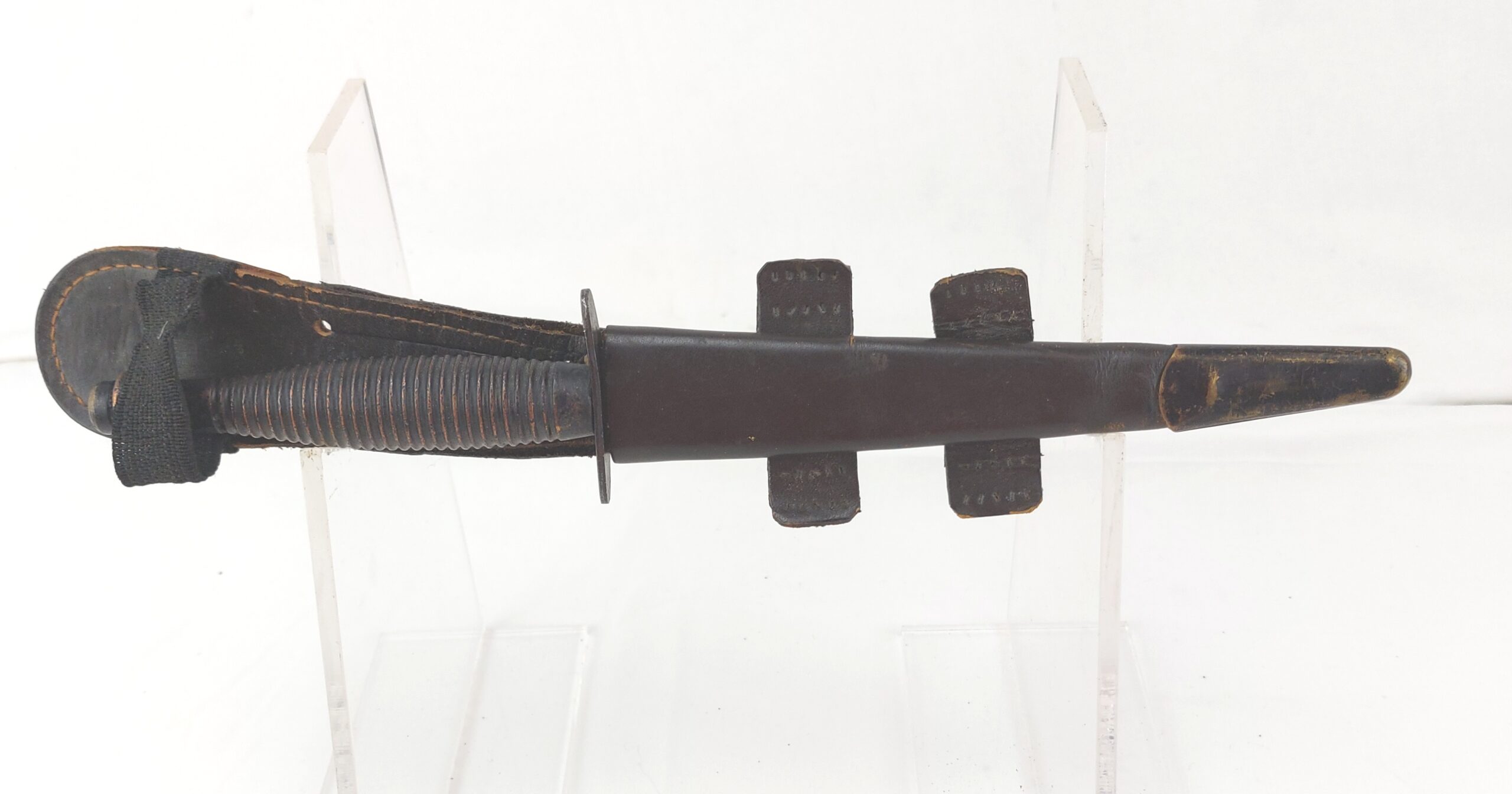 *Fairbairn Sykes Commando Dagger 3rd Pattern with Leather Scabbard* - Image 25
