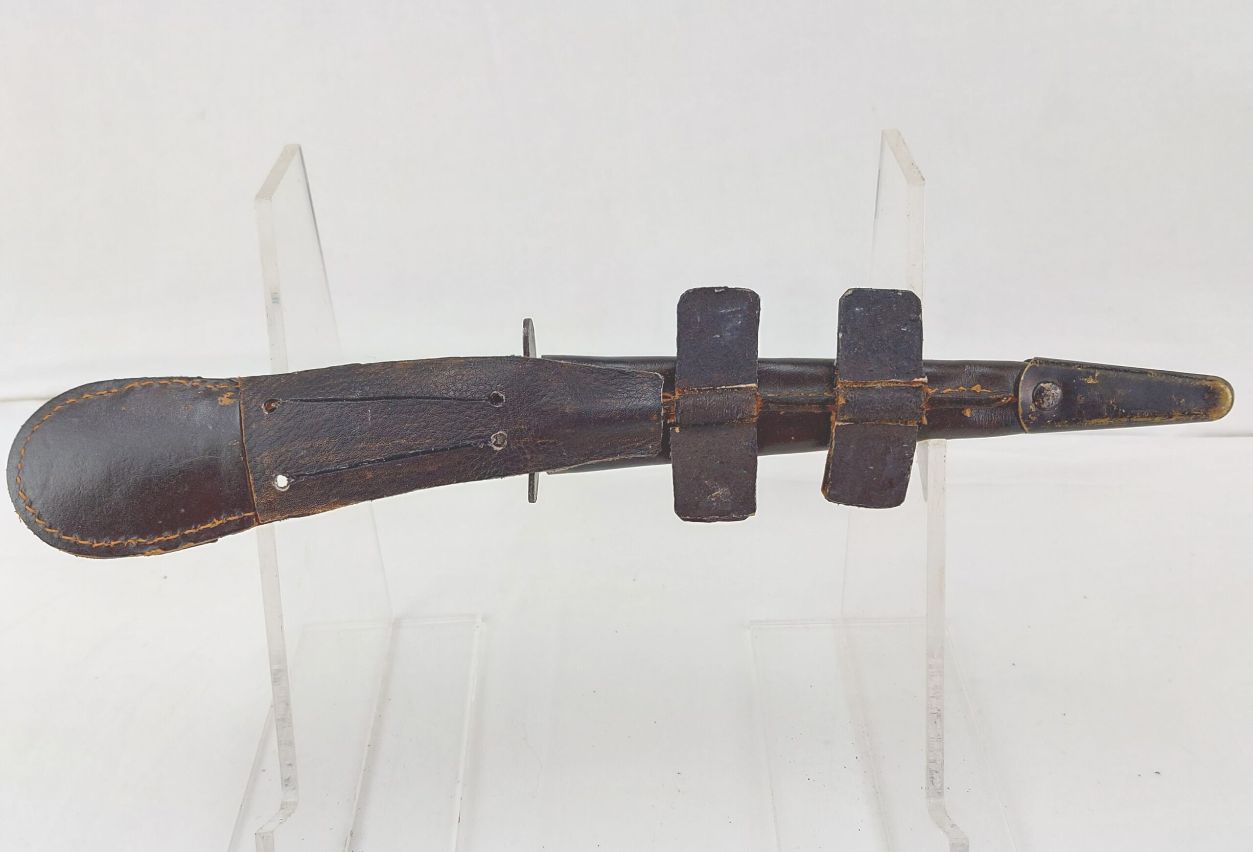 *Fairbairn Sykes Commando Dagger 3rd Pattern with Leather Scabbard* - Image 26