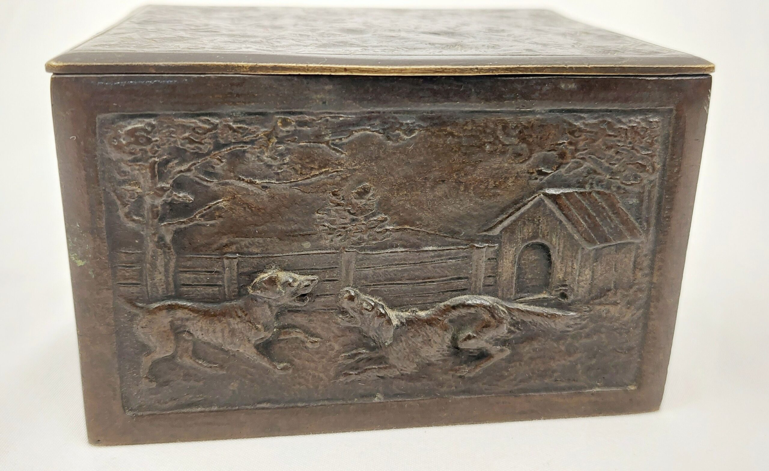 Georgian Early 19th Century Bronze Casket Depicting Dogs - Image 8