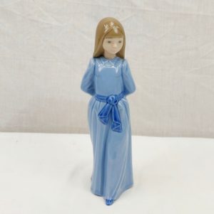 Lladro Nao Figurine #1425 ‘Girl In Blue Dress With Hands Behind Back’
