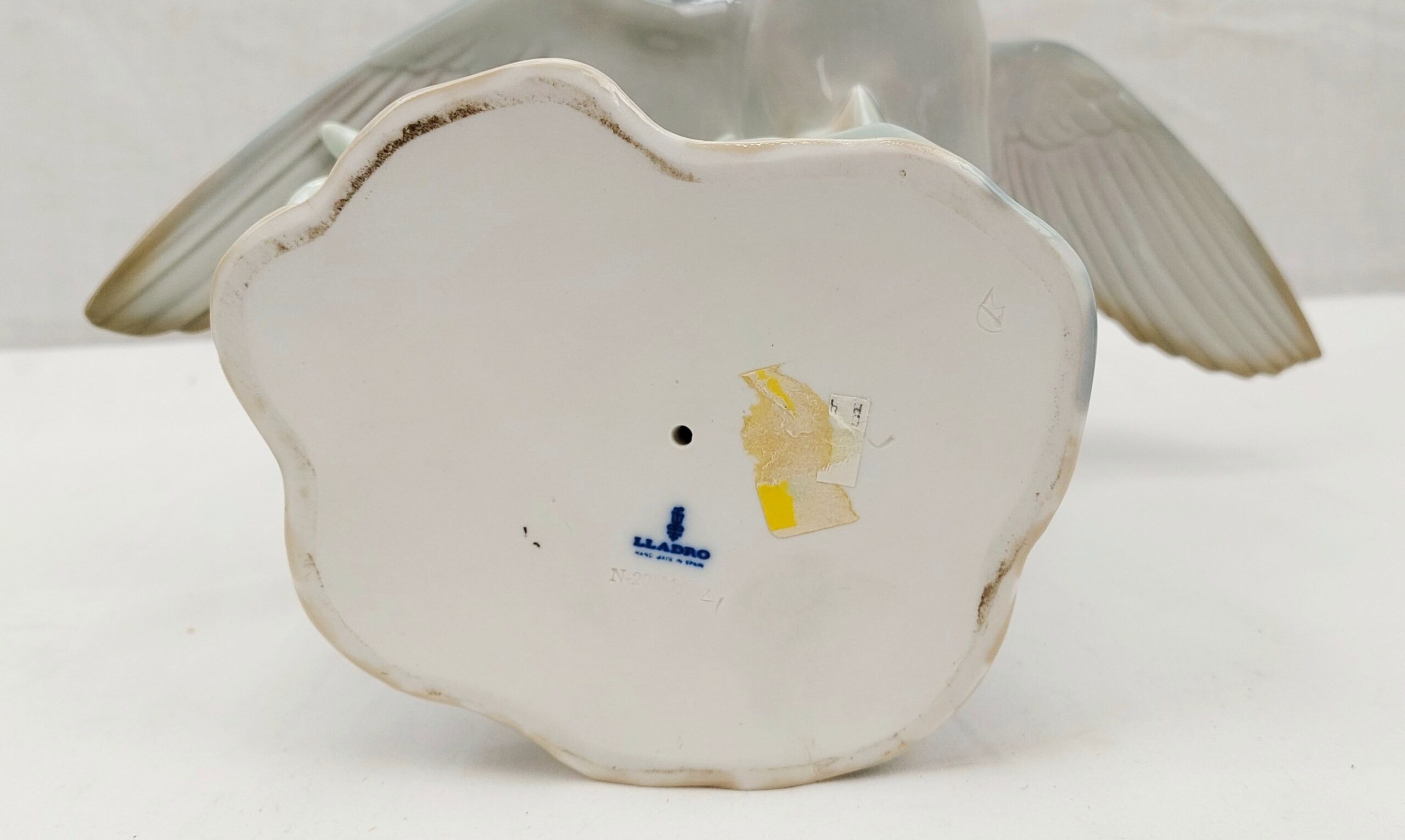 Lladro Porcelain Figural Group of Mallard Ducks in Flight - Image 4