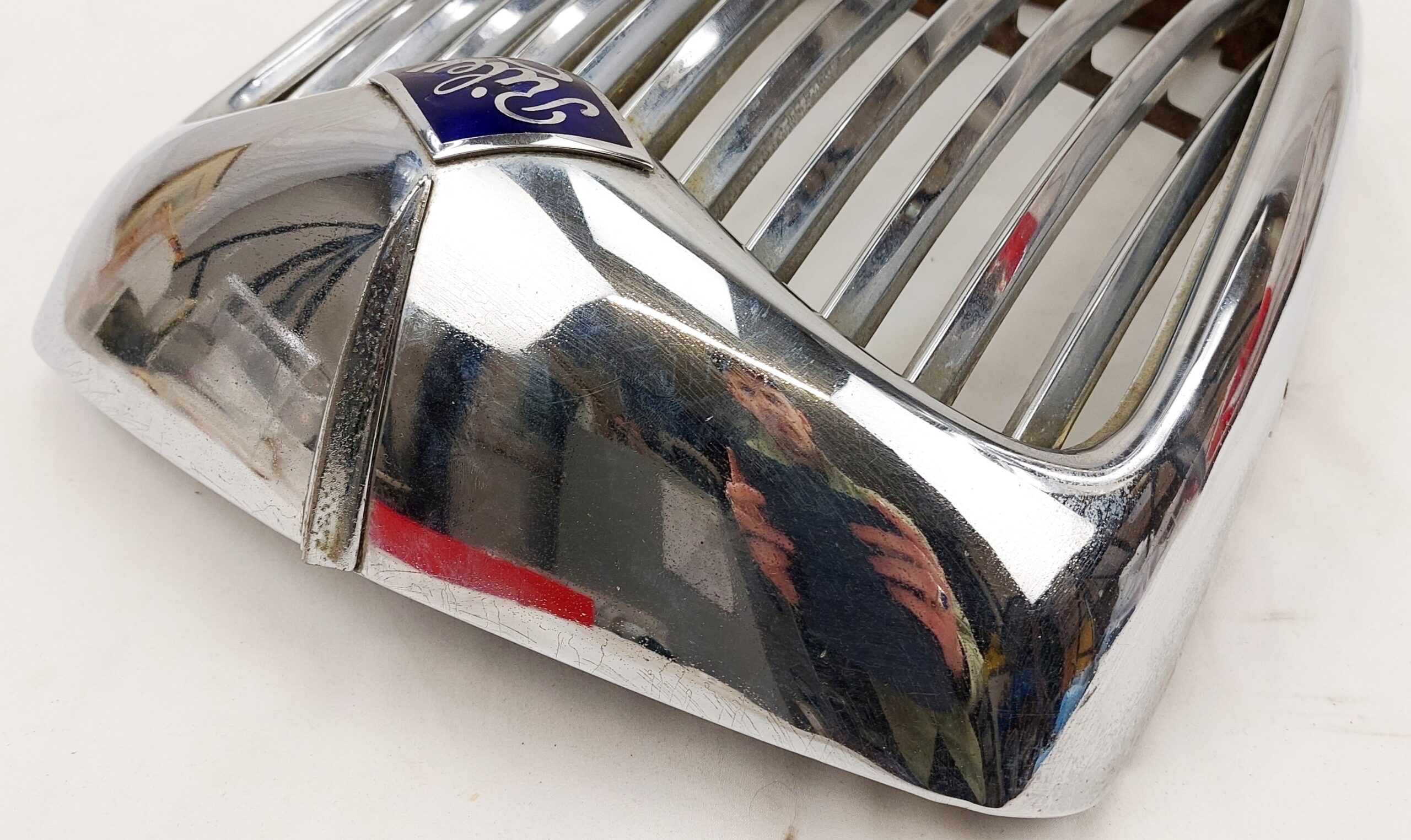 Late 1960's Riley Elf Car Radiator Grill - Image 8