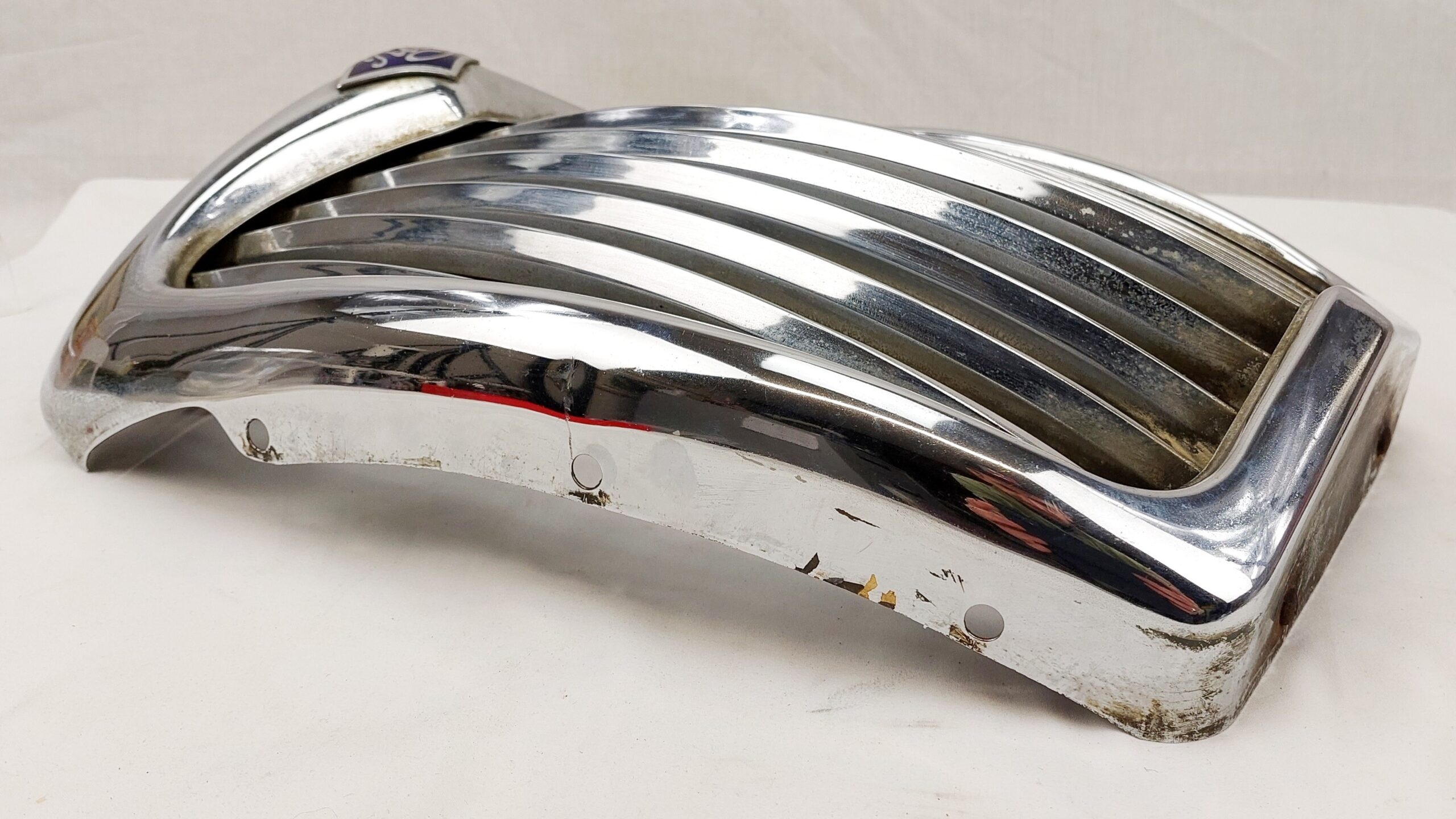 Late 1960's Riley Elf Car Radiator Grill - Image 7