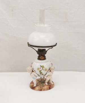 Late 19th Century Dresden Oil Lamp With Cherubs
