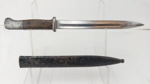 WW2 German Seitengewehr M1884/98 Mark III Bayonet with Wooden Grips and Scabbard for K98 Rifle
