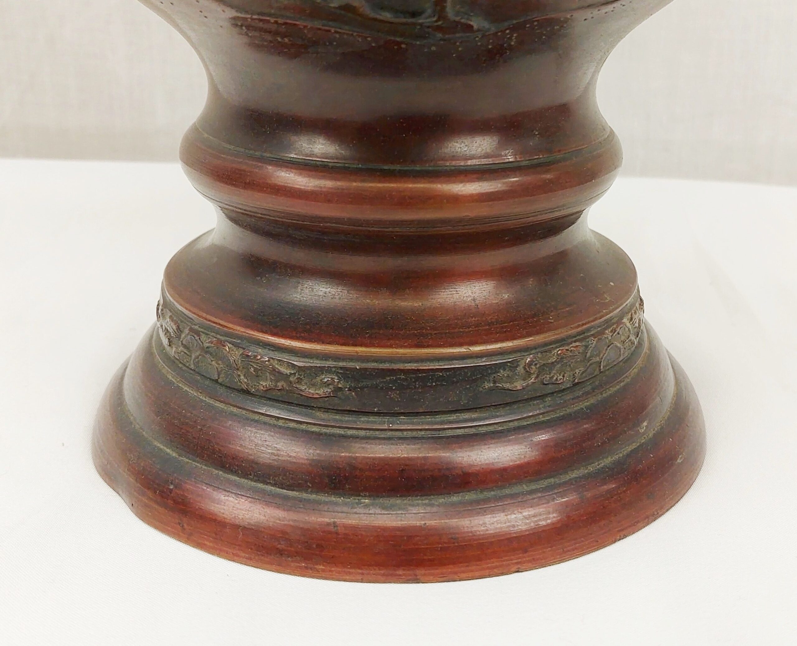 Pair Of Japanese Victorian 19th Century Bronze Vases - Image 9