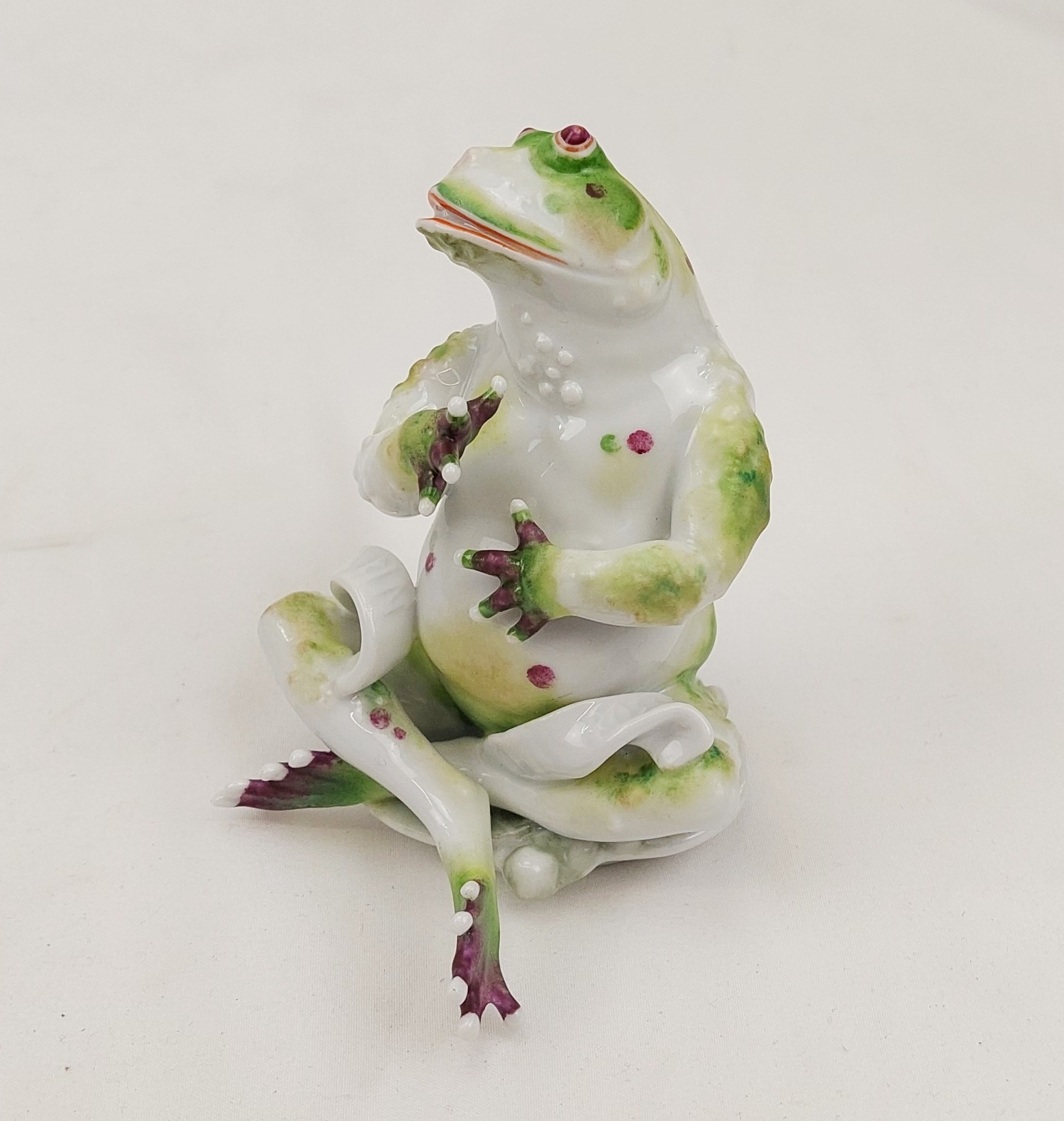 Quirky c1960 Volkstedt Ceramic Frog - Image 6