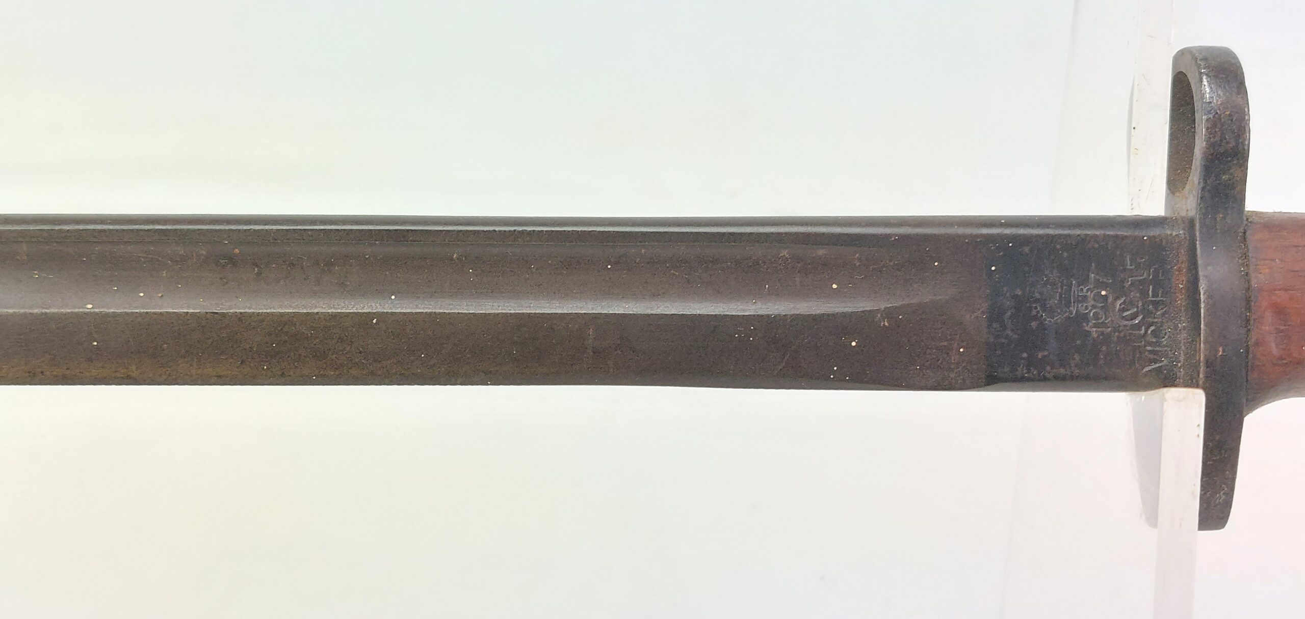 Shortened British 1907 Pattern Bayonet by Vickers dated 1917 - Image 7