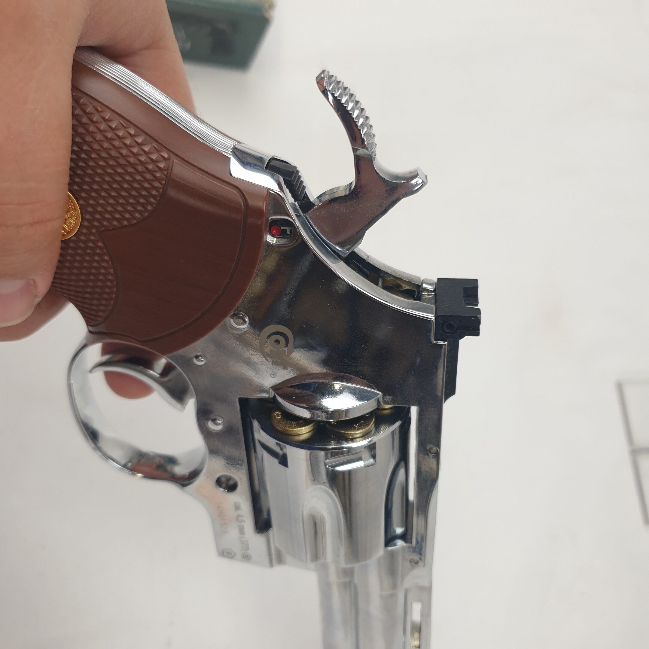 A .177 Cal - 4.5mm BB Colt Python .357 Magnum Revolver - Image 13