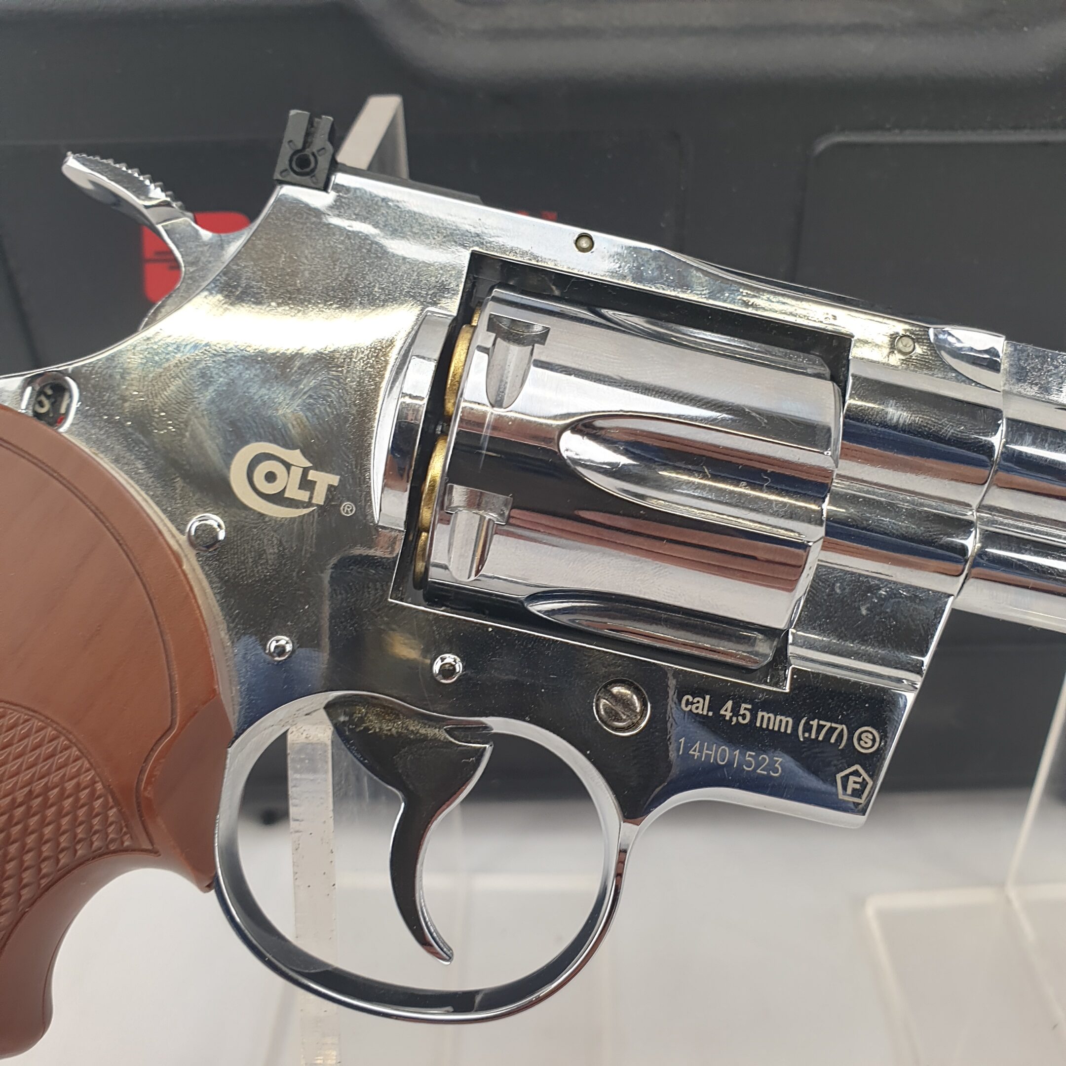 A .177 Cal - 4.5mm BB Colt Python .357 Magnum Revolver - Image 3