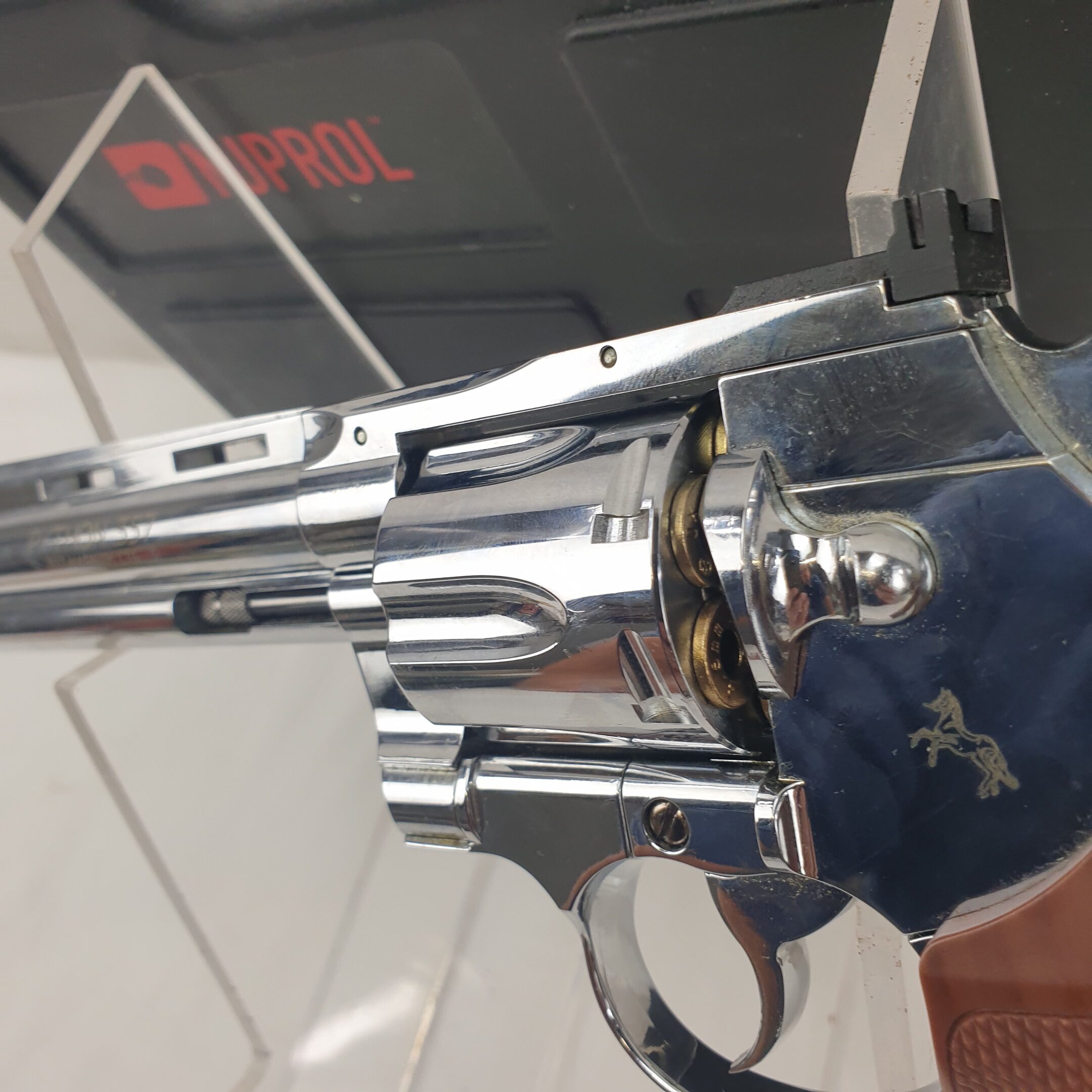 A .177 Cal - 4.5mm BB Colt Python .357 Magnum Revolver - Image 9