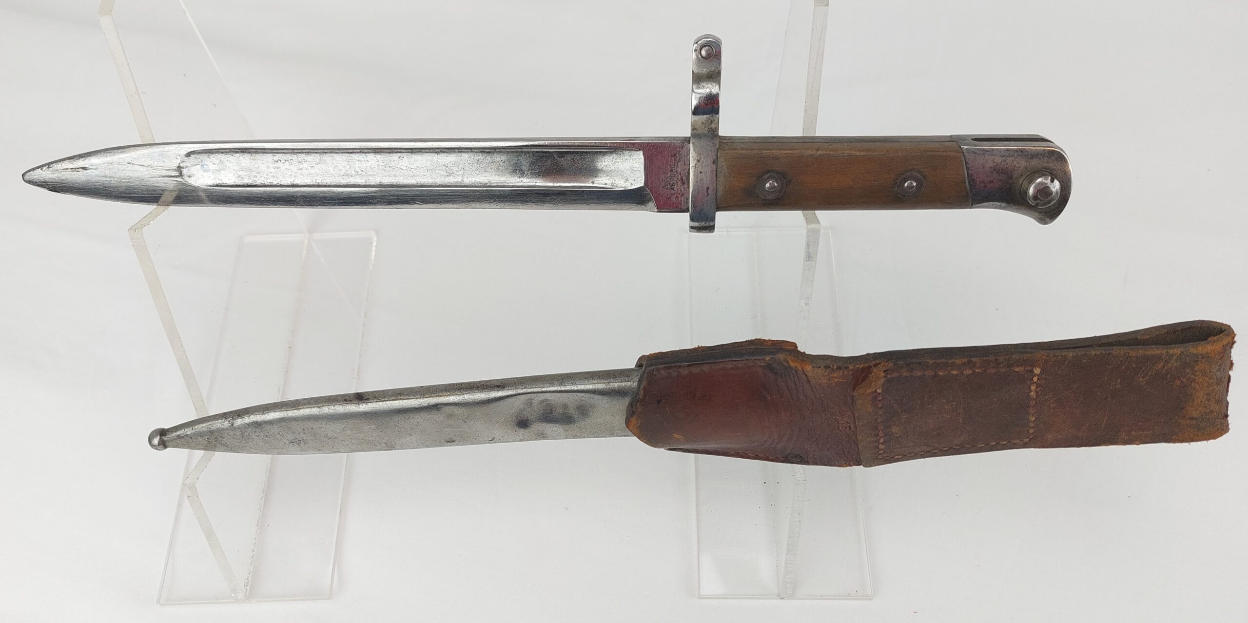 Bulgarian M1888 Bayonet by Avramov & Kovachev and V&N Scabbard and Frog for use with the Mannlicher M1888/90 Rifle - Image 4