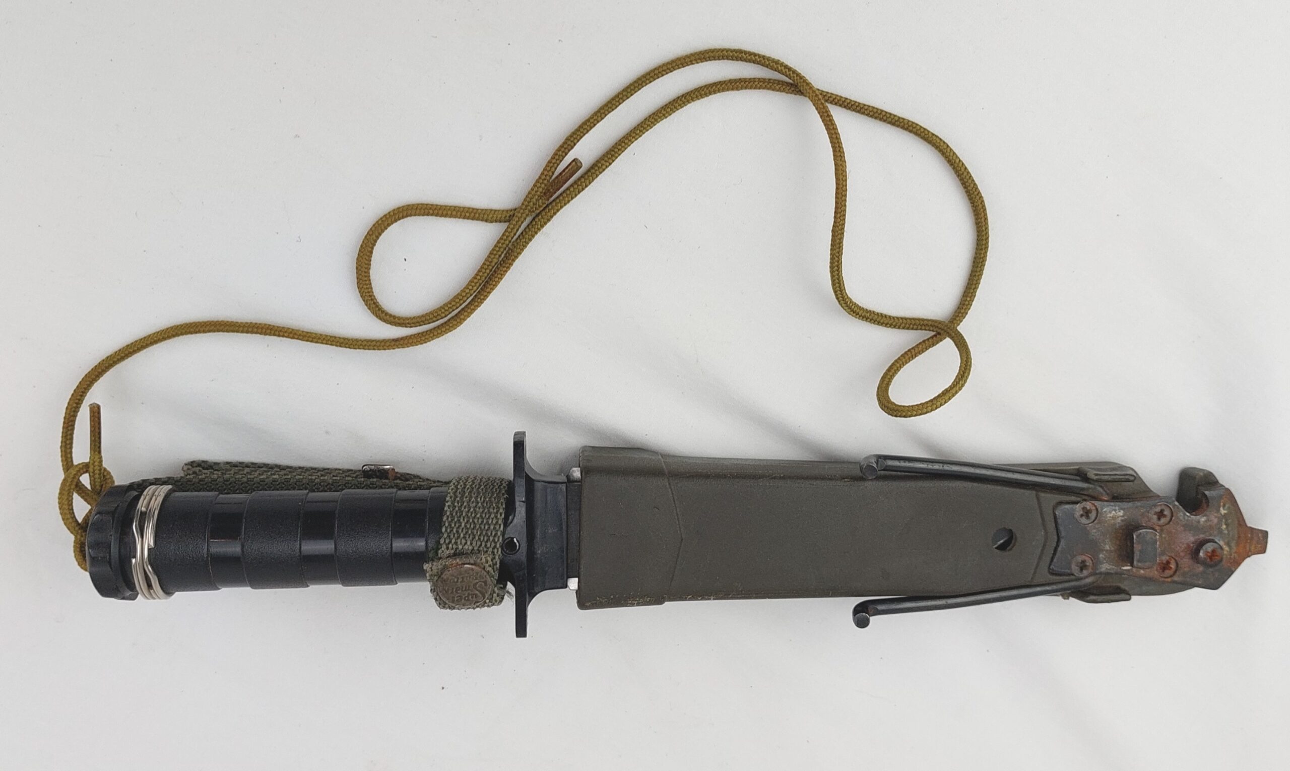 Explorer Kit Survival Knife and Scabbard - Image 17