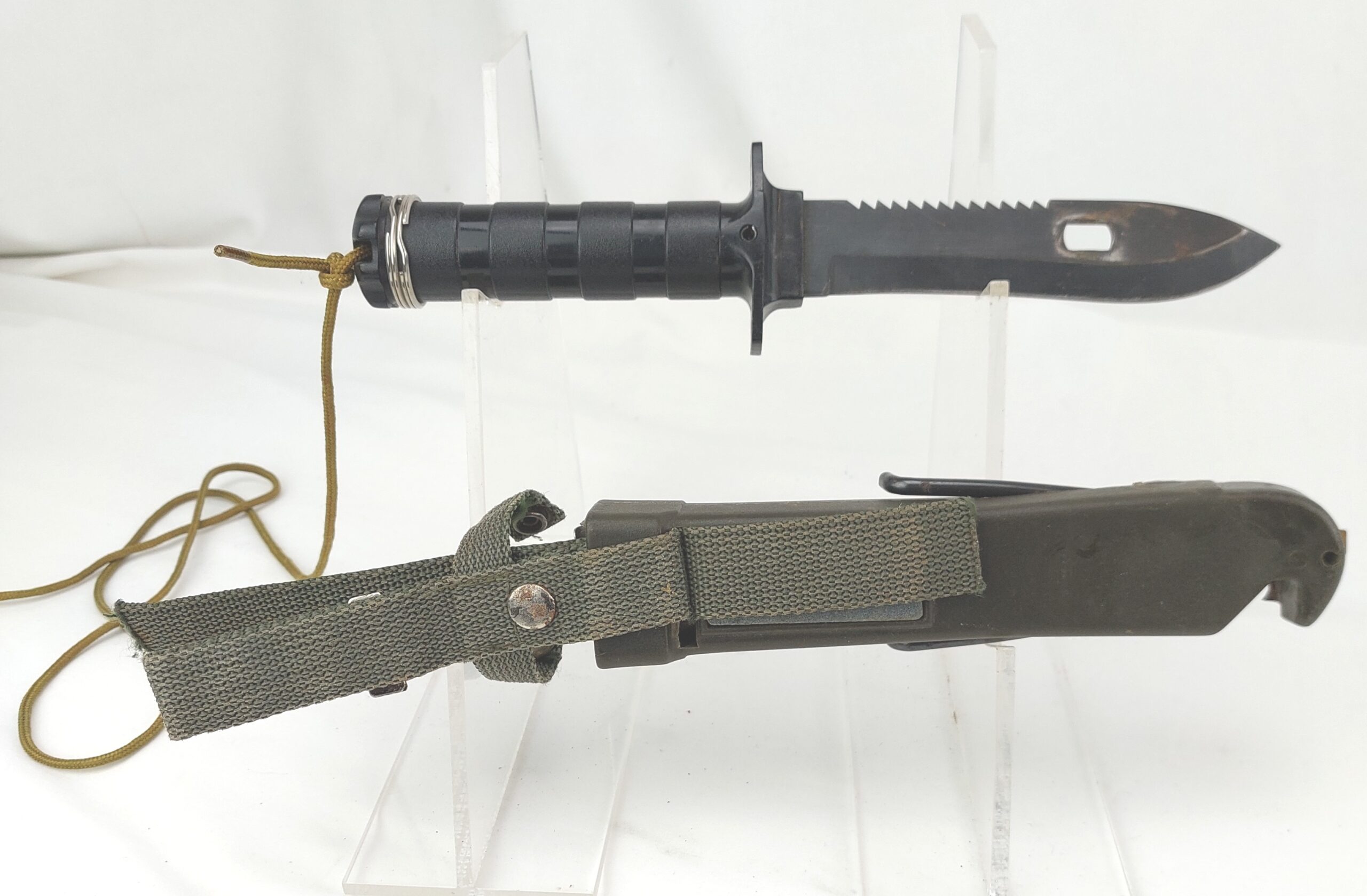 Explorer Kit Survival Knife and Scabbard - Image 4