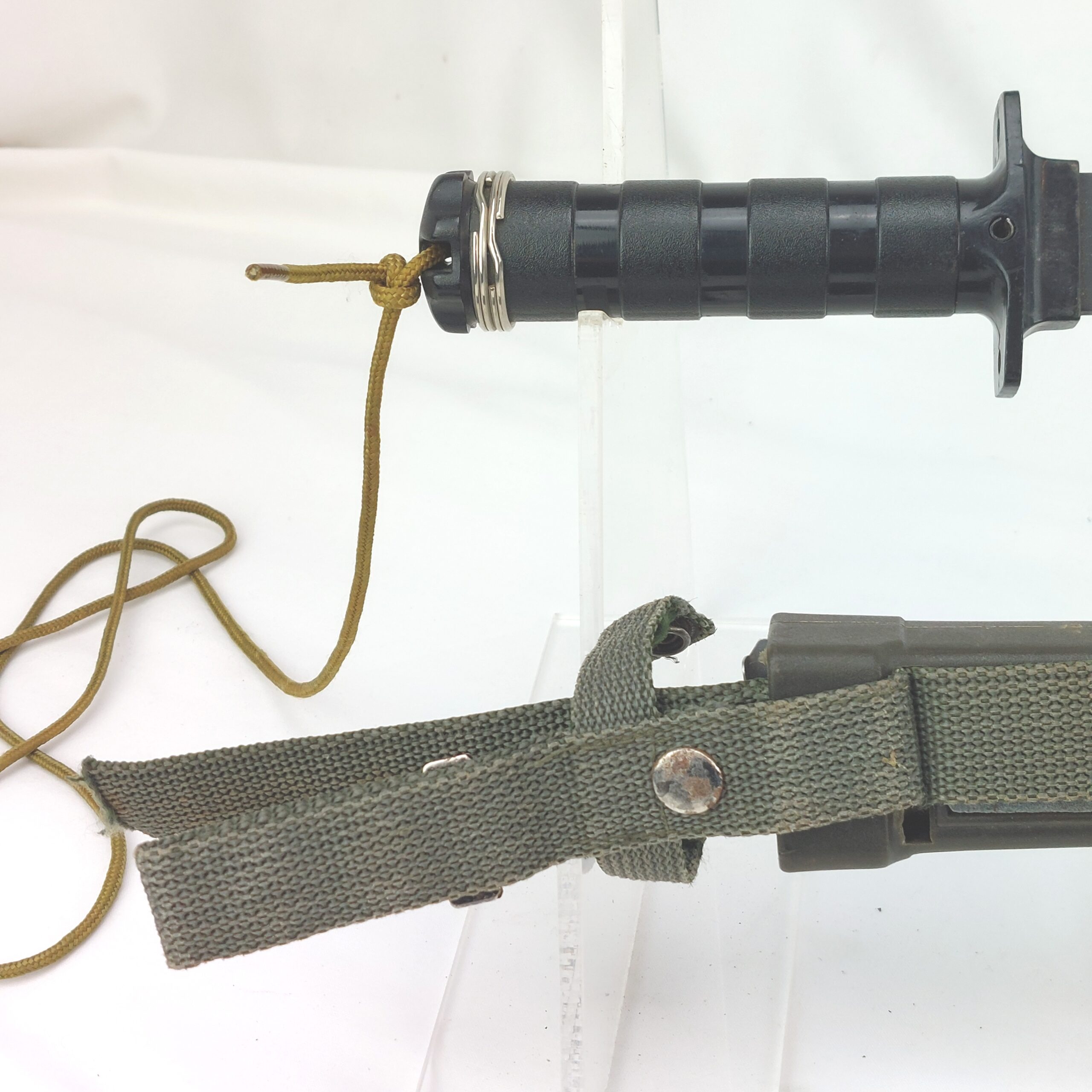 Explorer Kit Survival Knife and Scabbard - Image 5