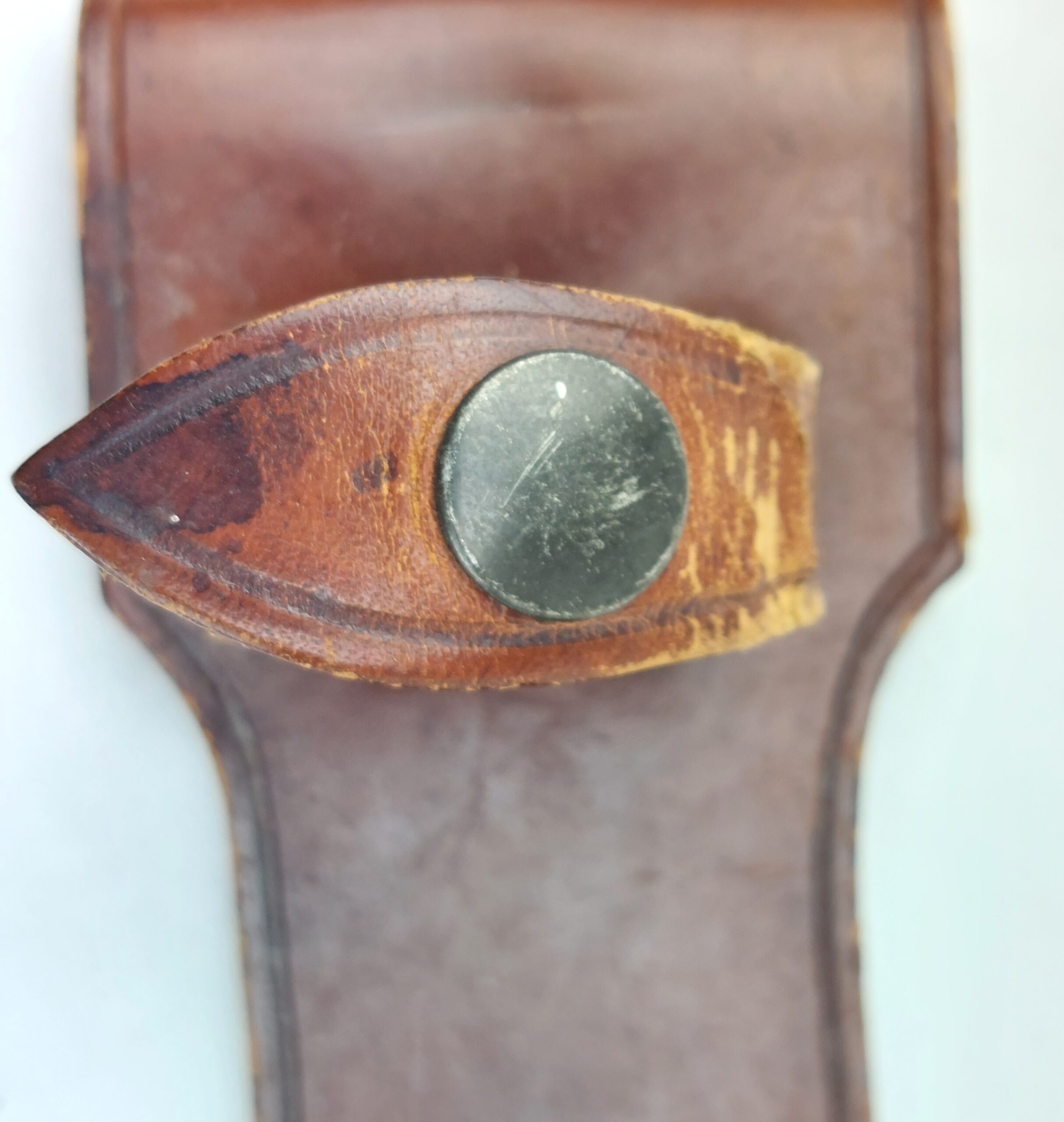 Immaculate Bowie Knife with Warthog Logo and Leather Sheath - Image 17