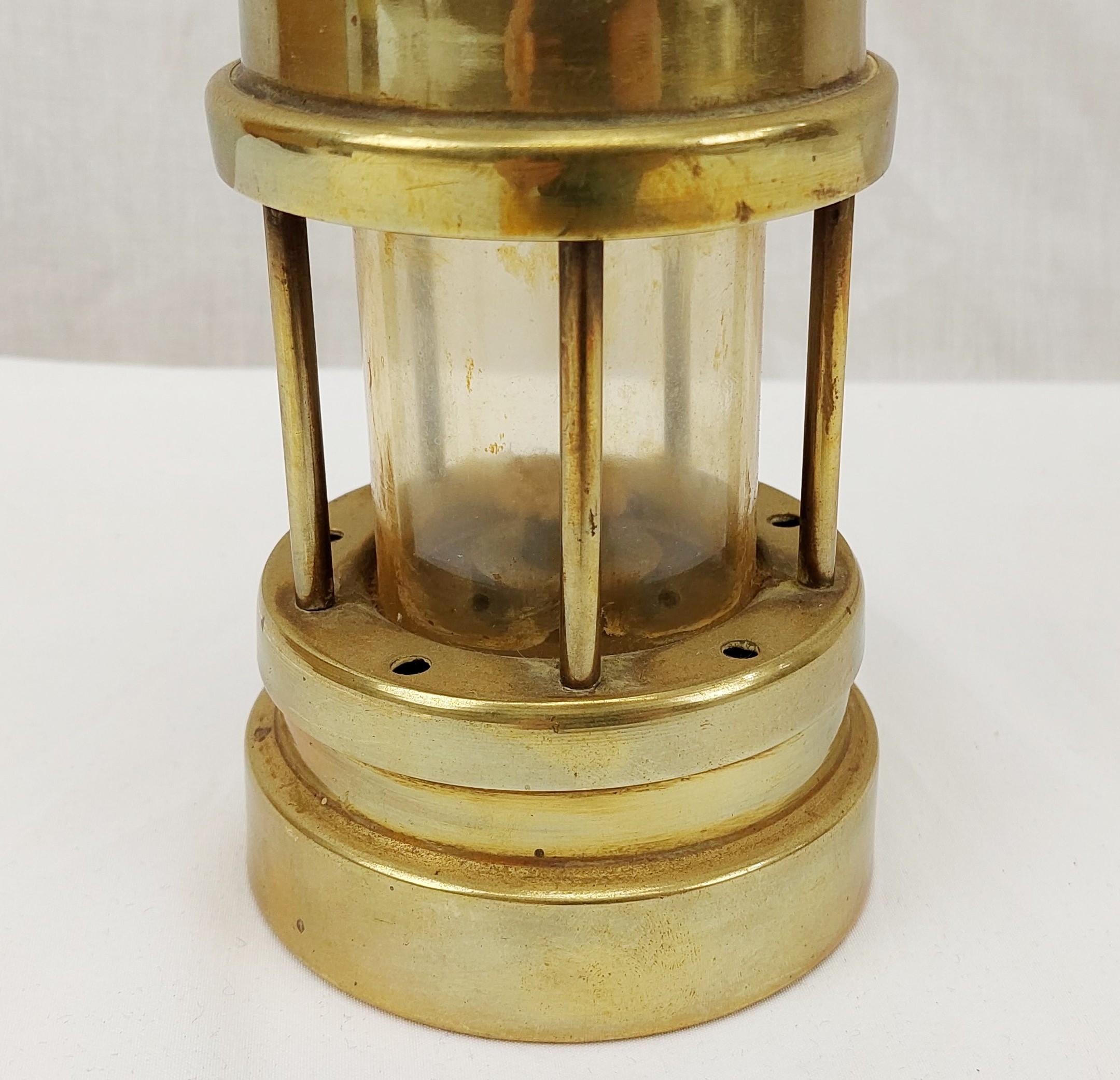 Ferndale Coal & Mining Co. Miners Lamp - Image 4