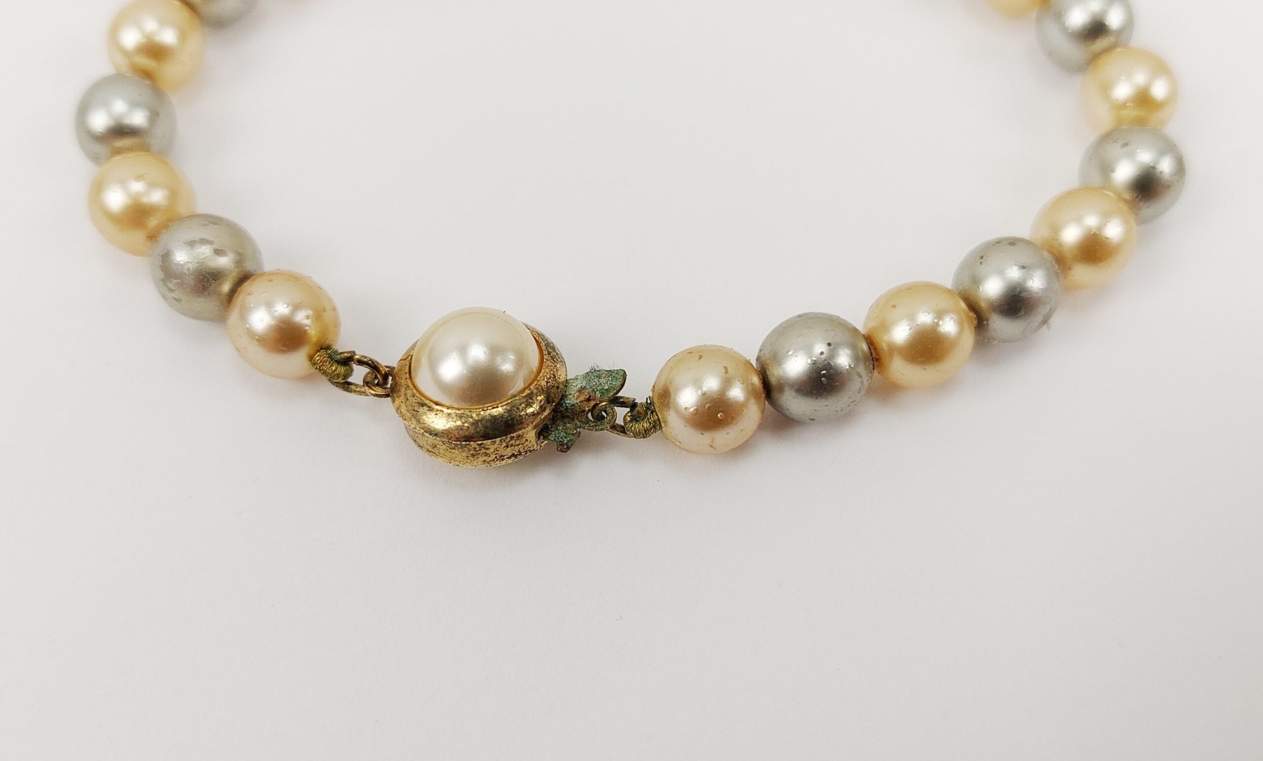 c1960’s Freshwater Pearl Bracelet - Image 5