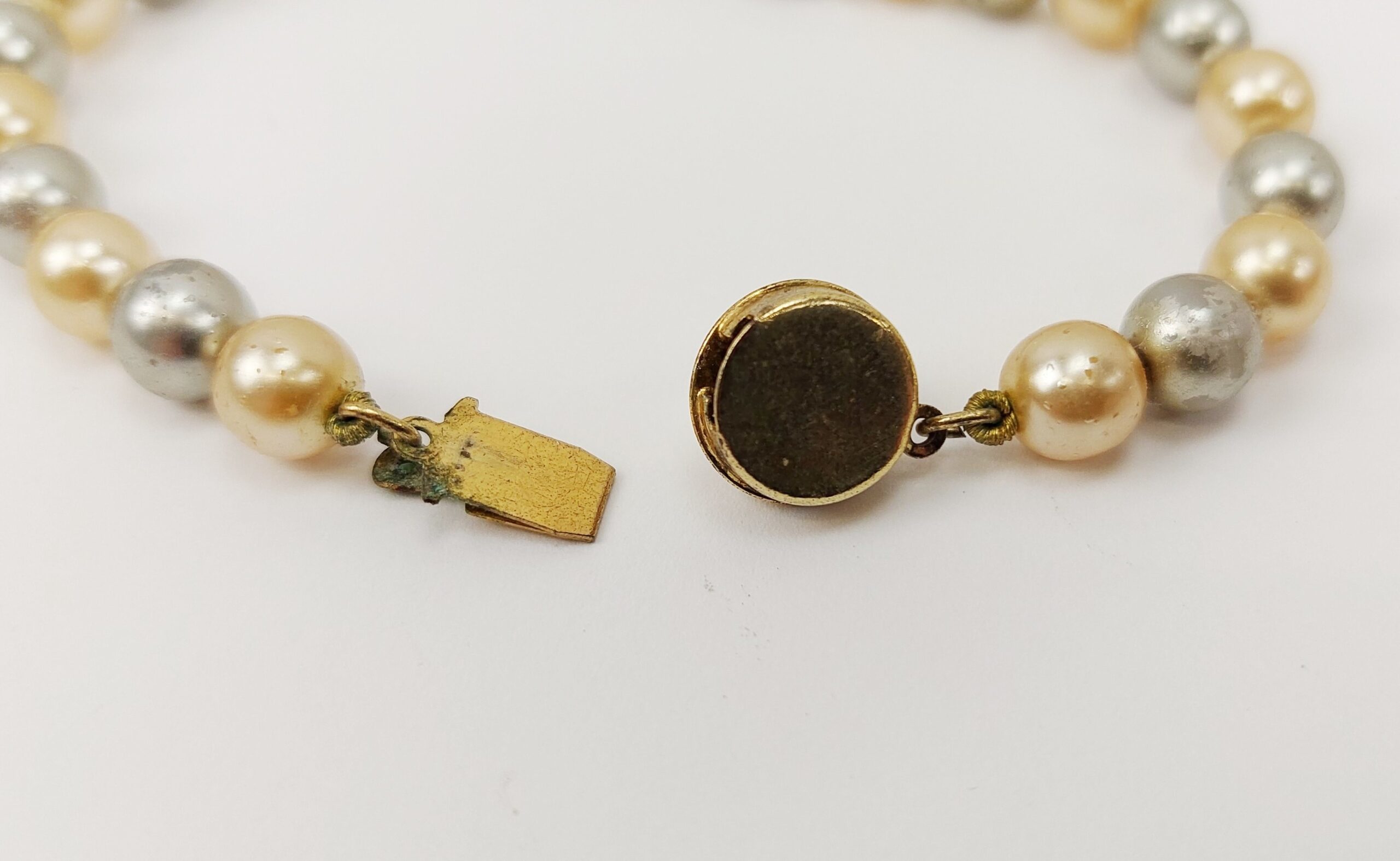 c1960’s Freshwater Pearl Bracelet - Image 7