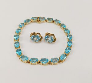 14ct Gold Blue Topaz Bracelet & Earrings Set