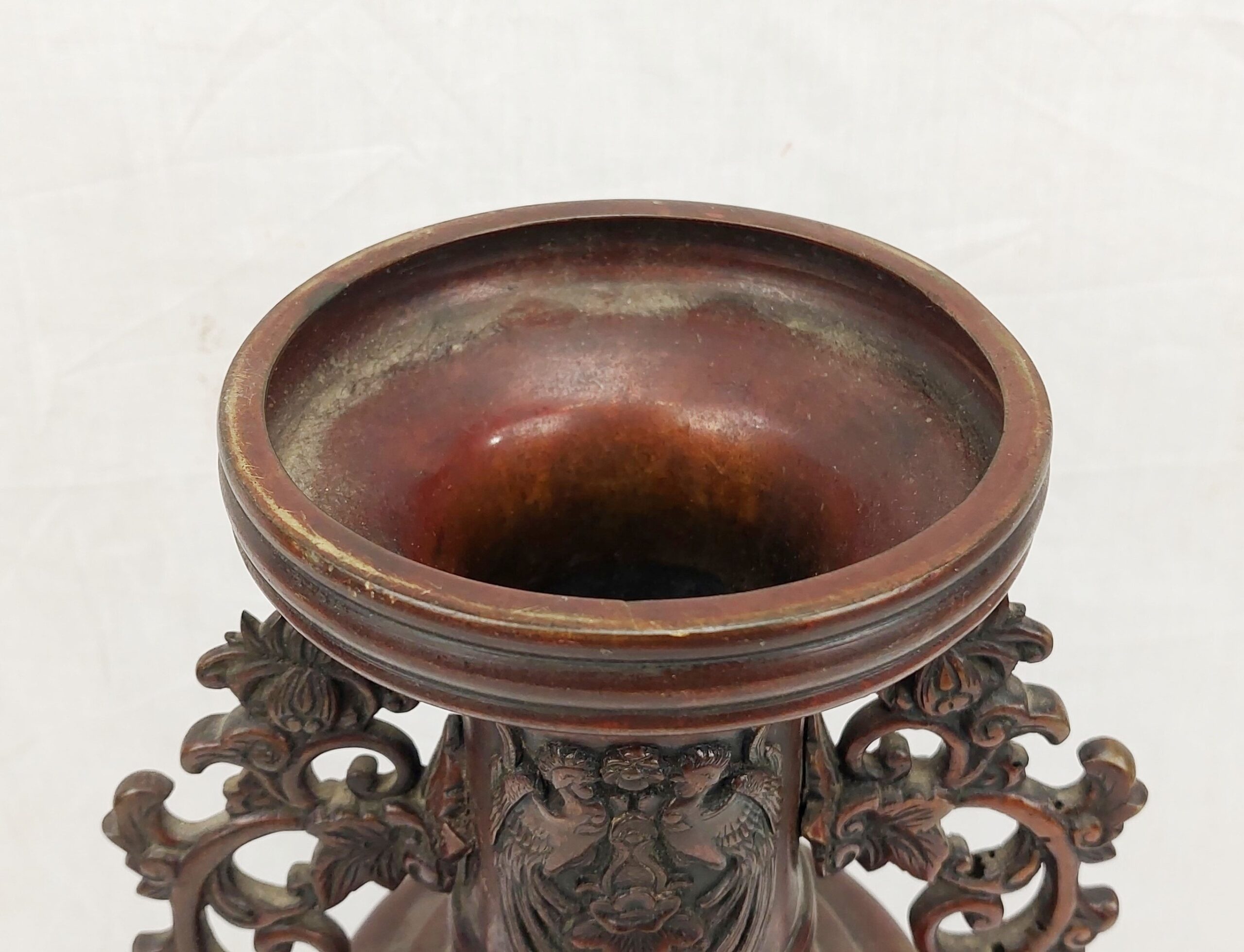 Japanese Victorian 19th Century Bronze Vase With Bird And Floral Panels - Image 8
