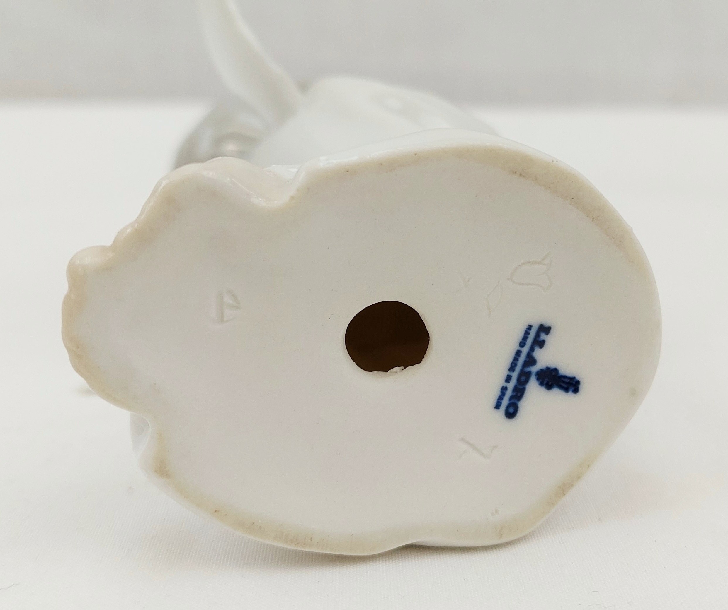 Lladro 4538 Praying Angel Ceramic Figurine - Image 4