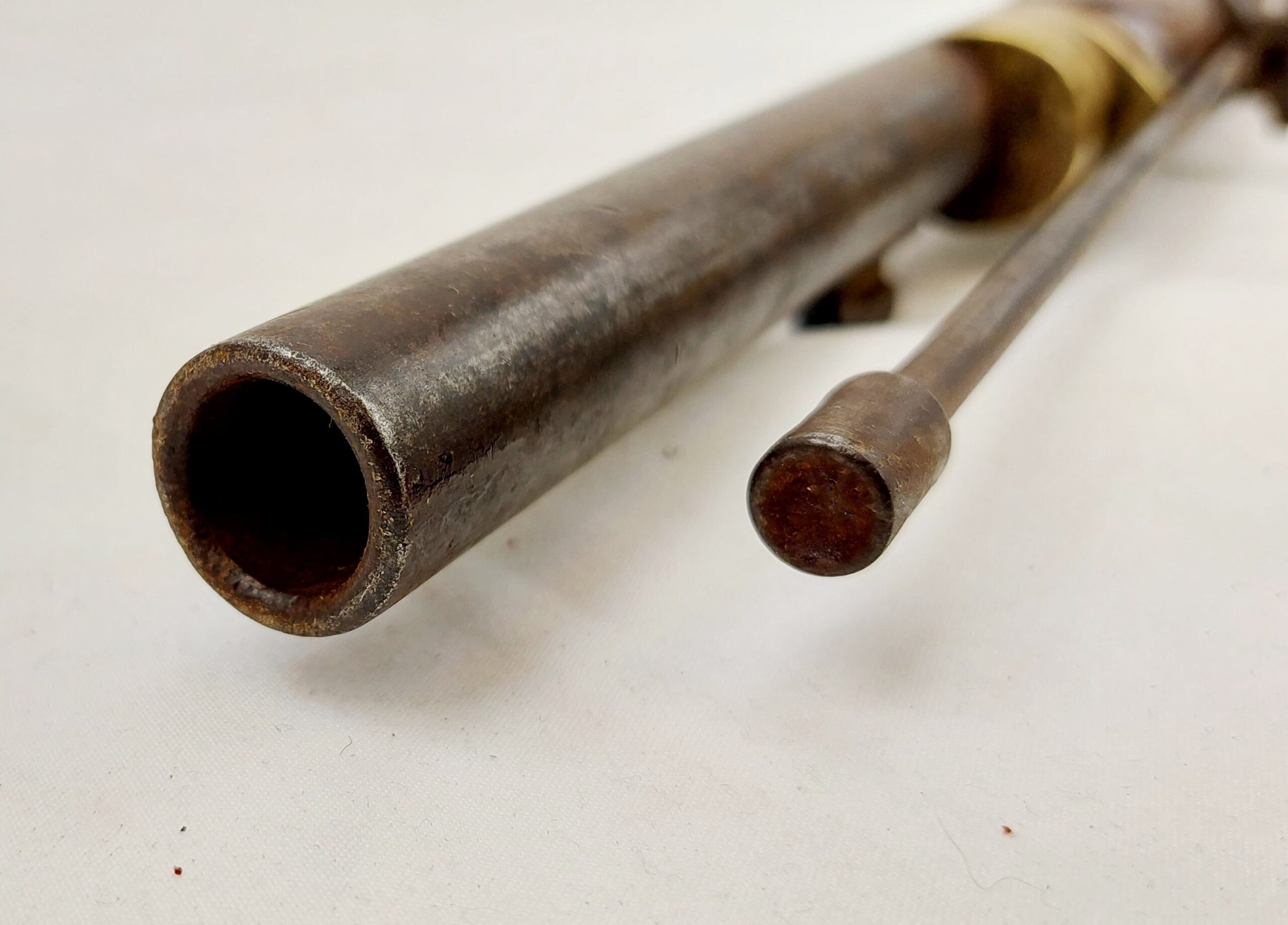 New Zealand Militia 1861 Dated British 1853 Pattern 2 Band Snider Musket - Image 2