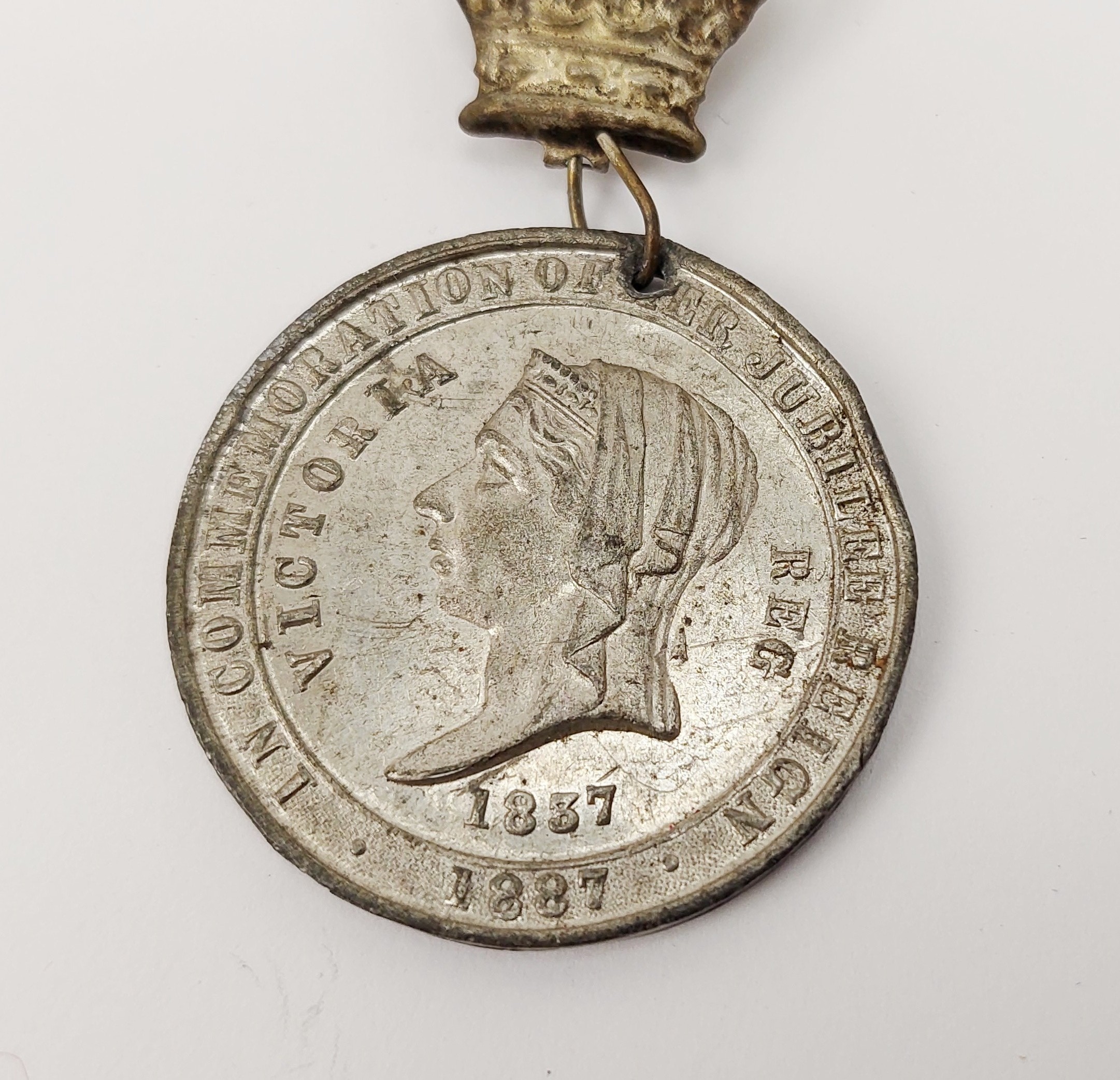 Queen Victorias Golden Jubilee Medal #3 - Image 5