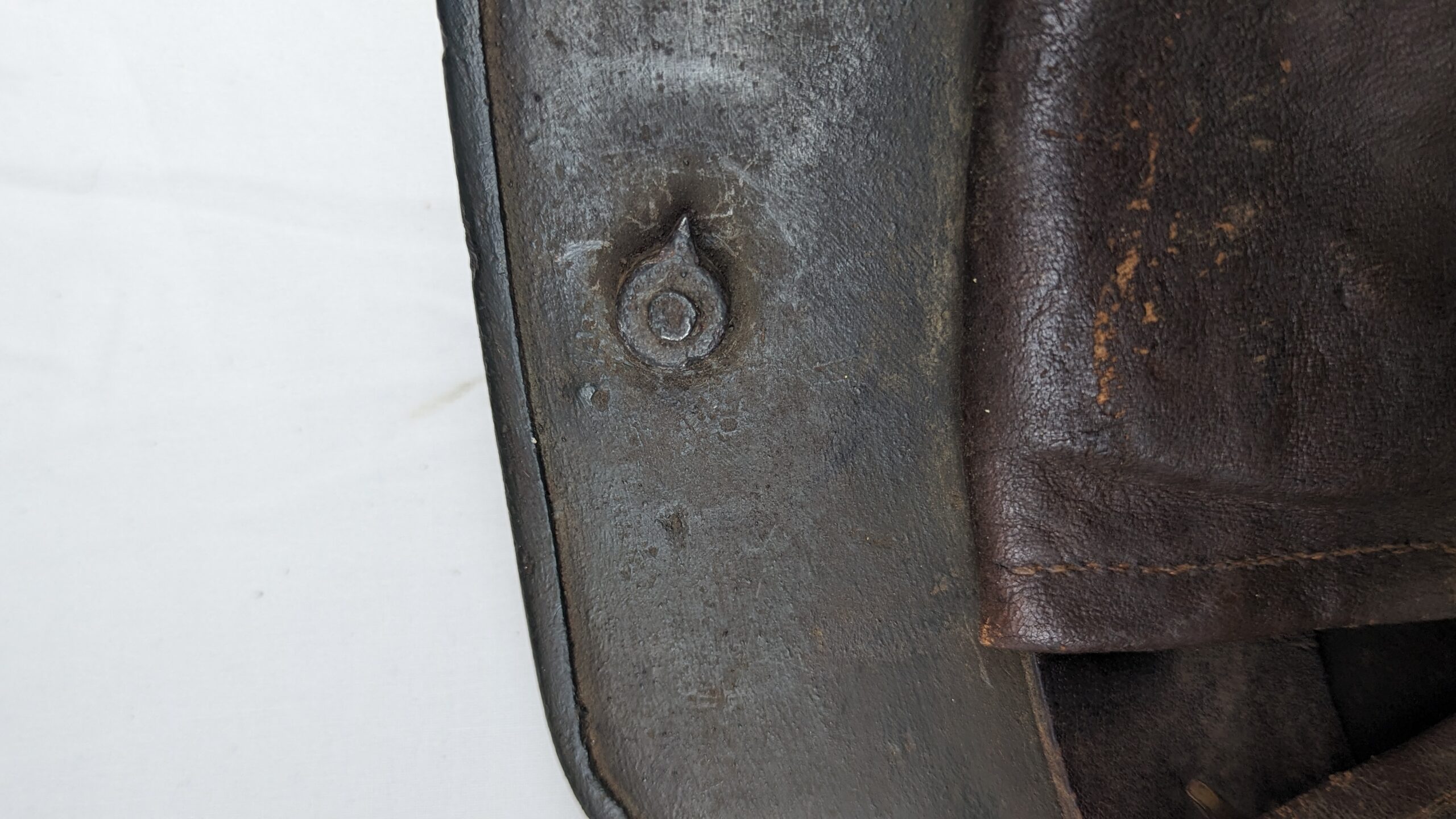 WW1 German M16 Helmet with Brow Plate (Stirnpanzer) - Image 7