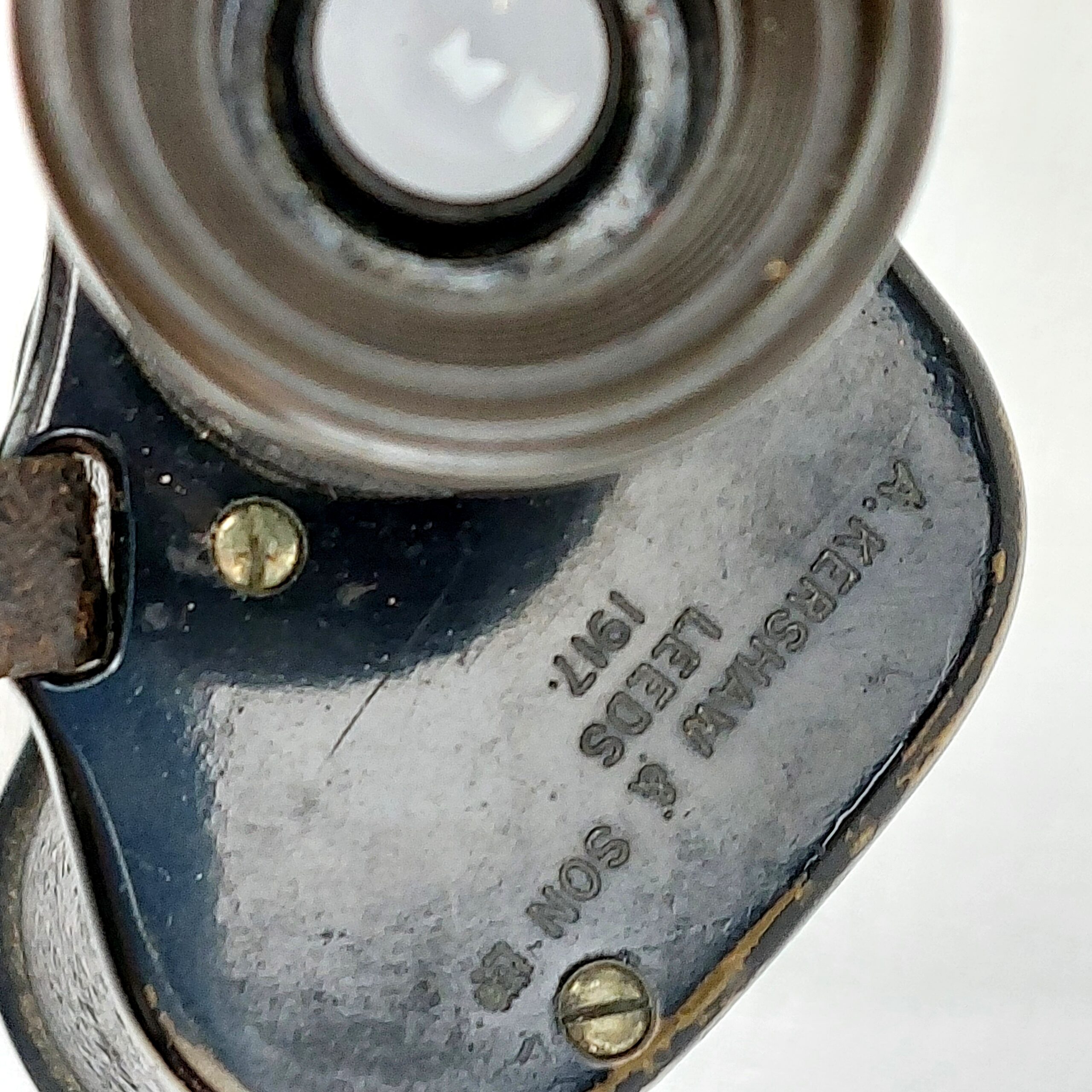 WW1, British army issued, 1917 Field Binoculars with leather case, by A. Kershaw and Son Ltd, Leeds - Image 8