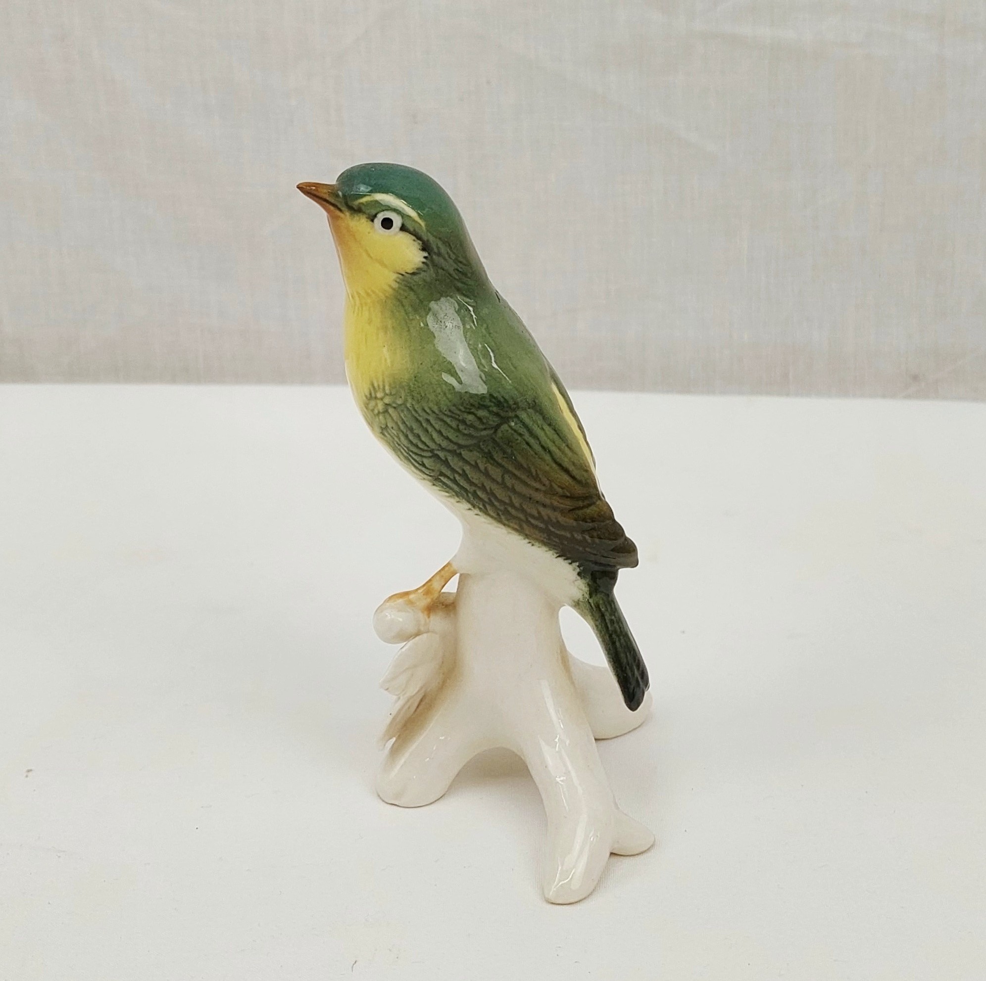 c1950 Karl Ens Yellow Wagtail Bird Figurine