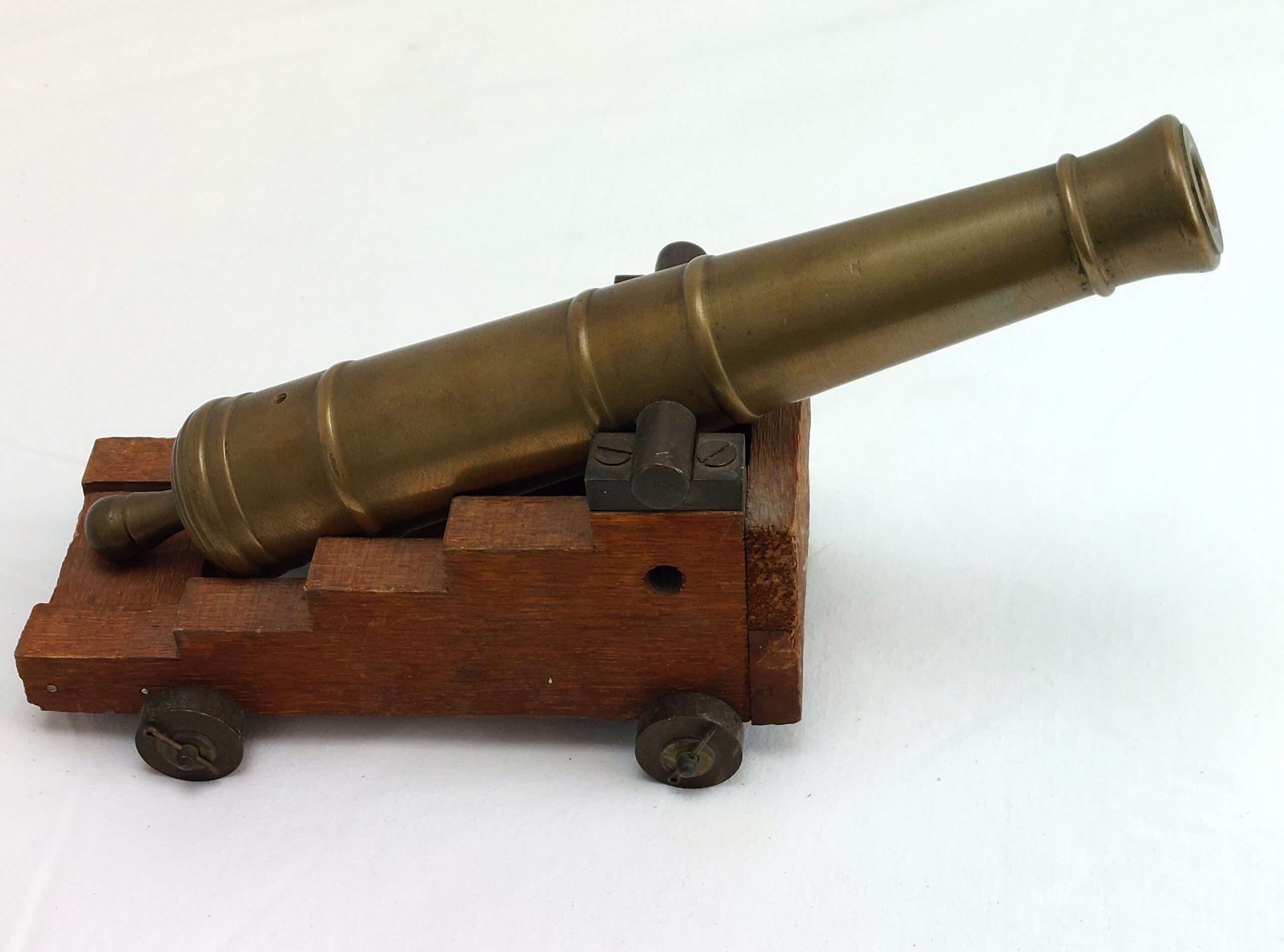 19th century, Brass, 18lb Navy Signaling Cannon, miniature replica