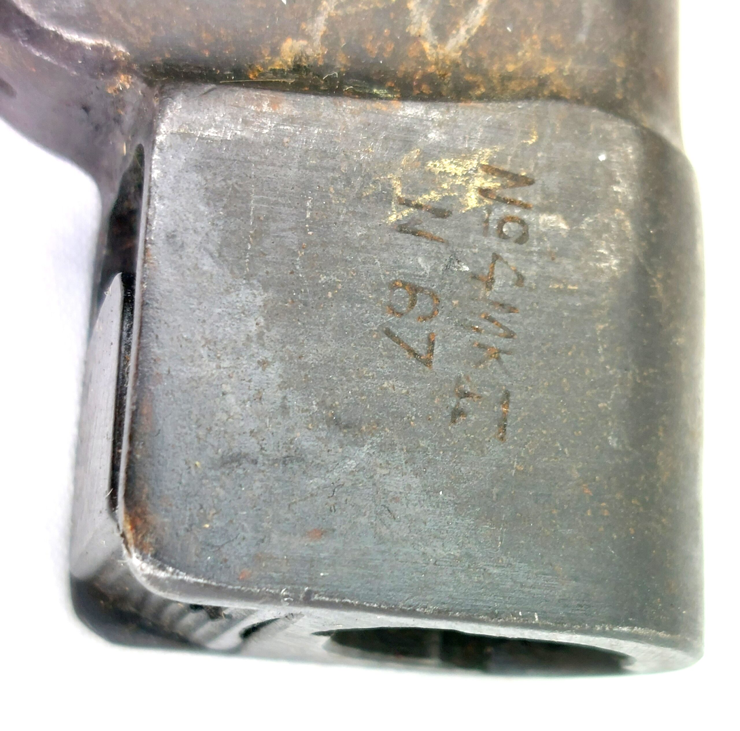 British, WW2, 1943, No 4 Mark II Spike Bayonet, by Singer Manufacturing Co., Clydebank, Scotland - Image 3