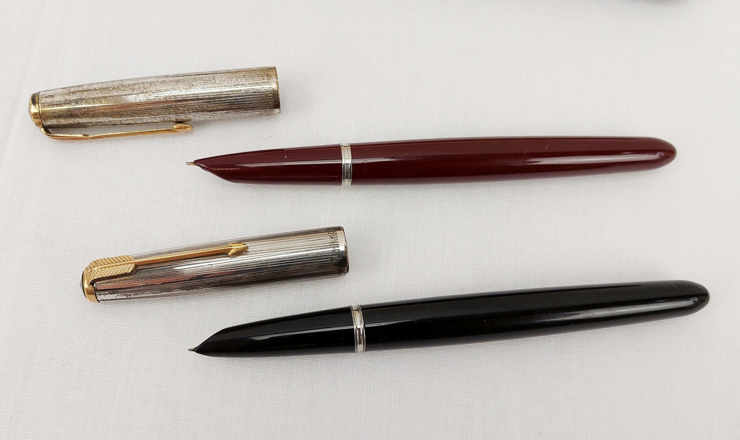 Cased Pair of Parker 51 Fountain Pens - Image 3