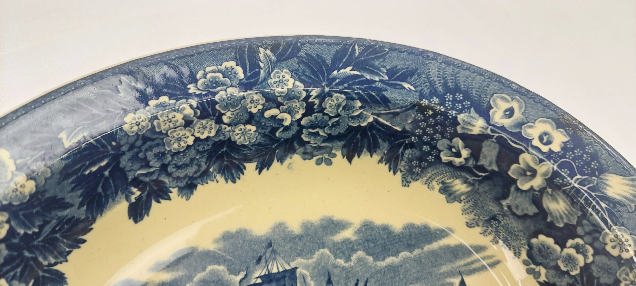 1891 Dated Wedgwood Ferrara Pattern Dish - Image 3