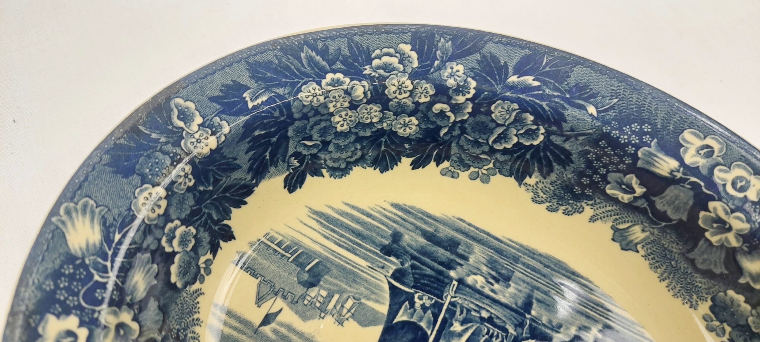 1891 Dated Wedgwood Ferrara Pattern Dish - Image 5