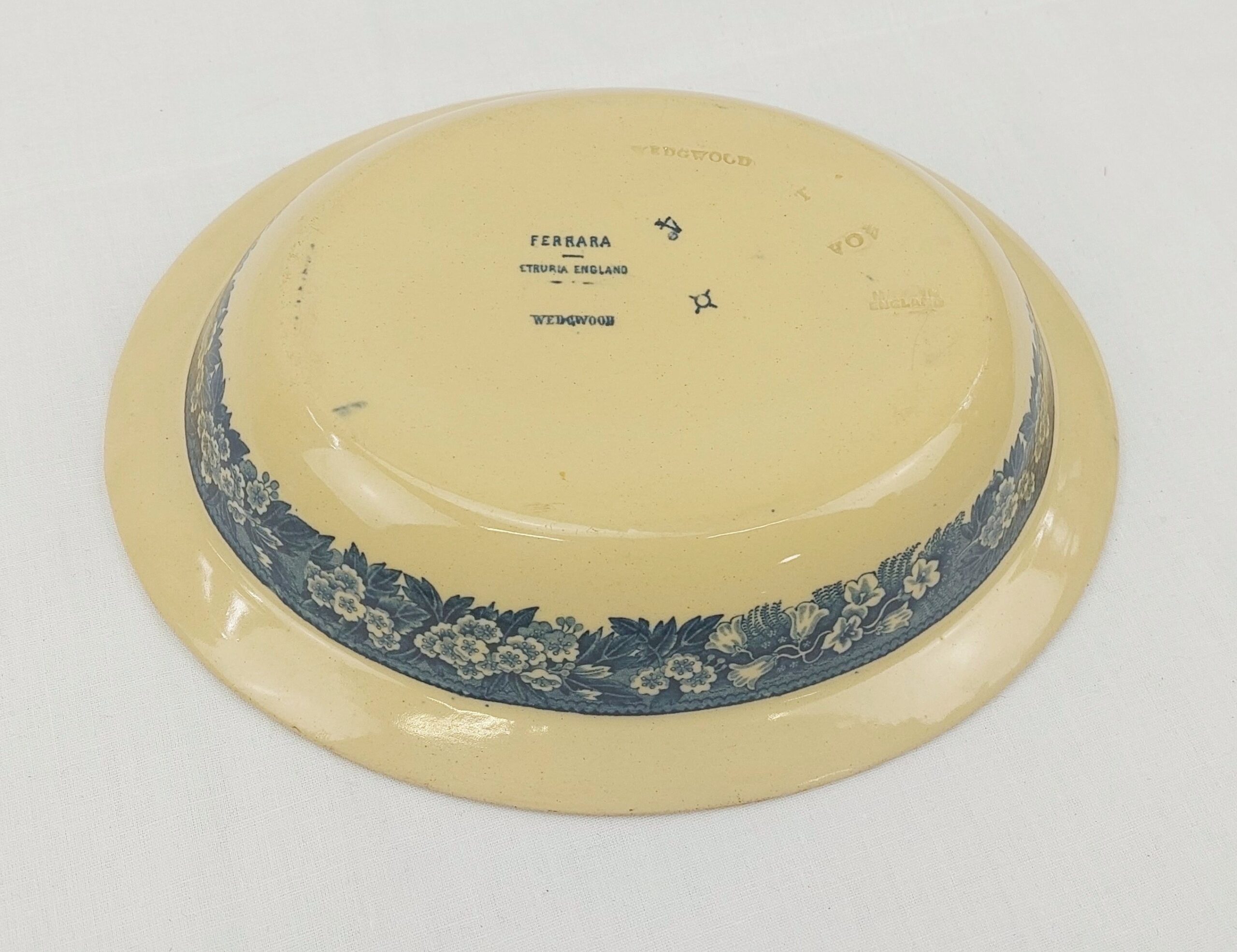 1891 Dated Wedgwood Ferrara Pattern Dish - Image 8