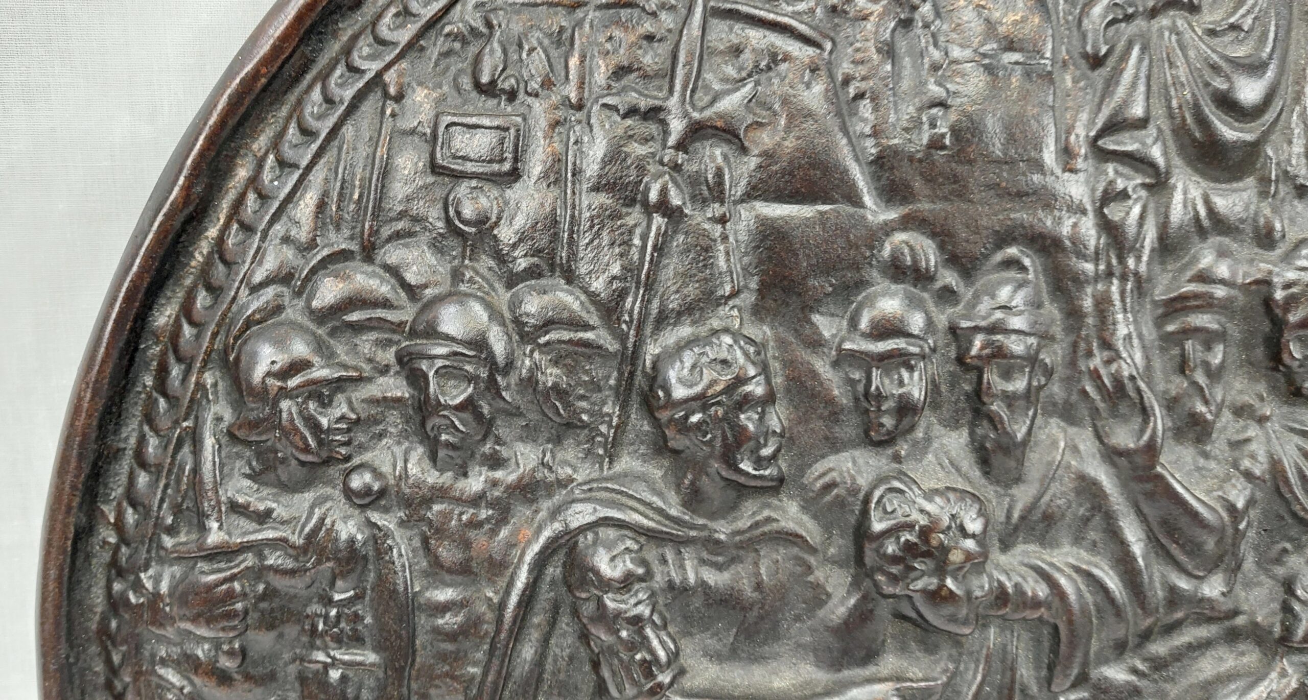 Victorian Cast Iron Plaque With Historical Roman Scene - Image 5